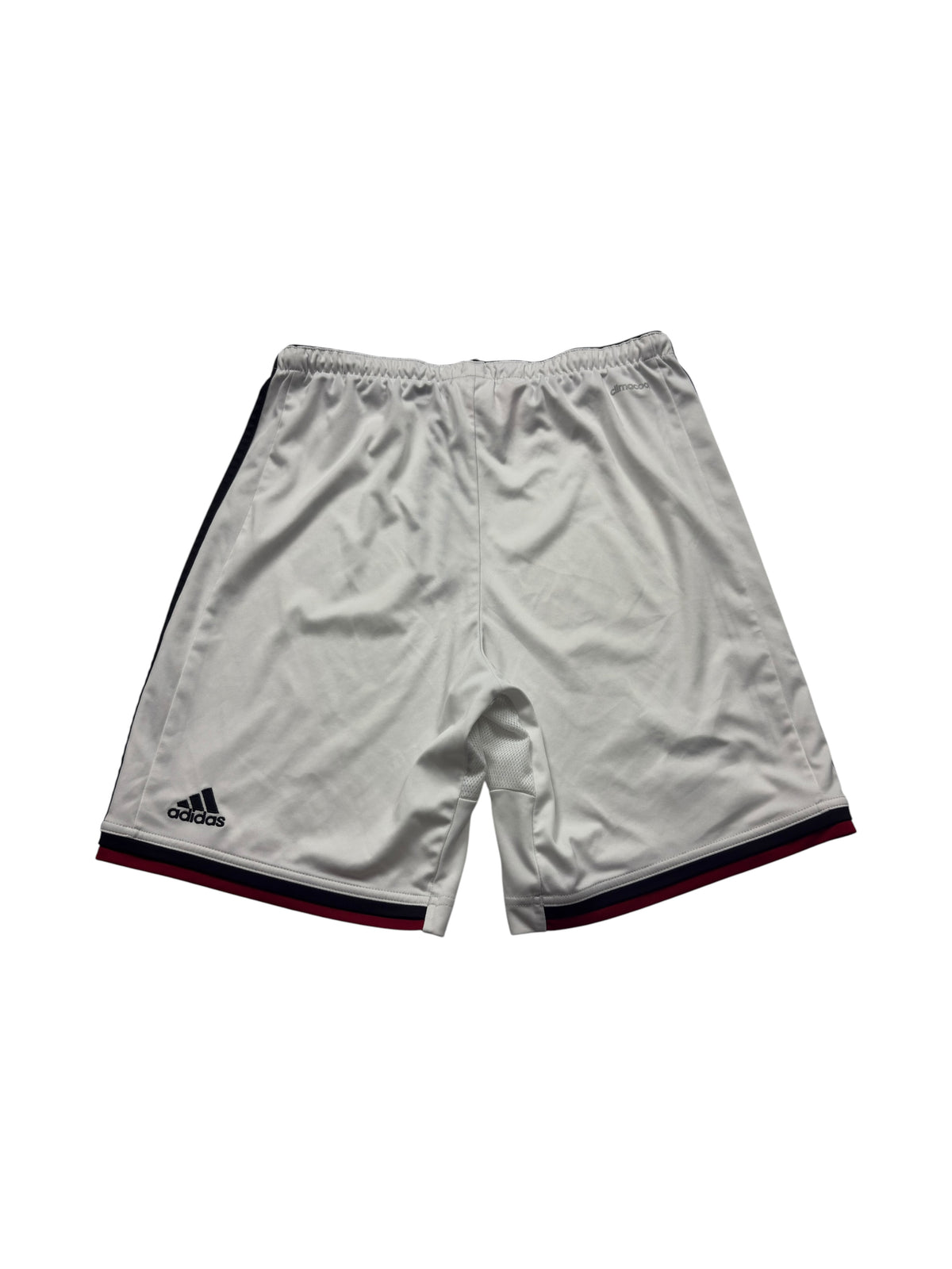 Rückansicht der weißen Adidas Deutschland Fußballshorts mit Climacool-Schriftzug