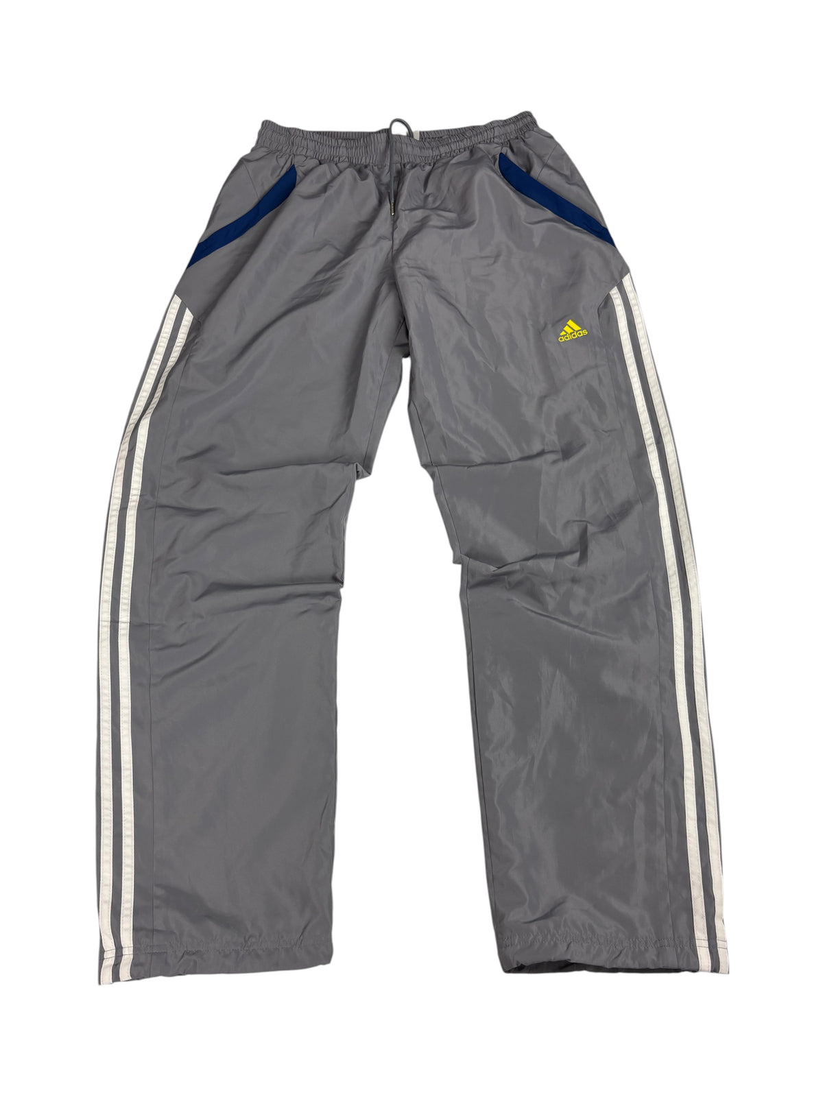 Adidas Vintage Trackpants in Grau und Schwarz aus dem 3-Streifen Tracksuit