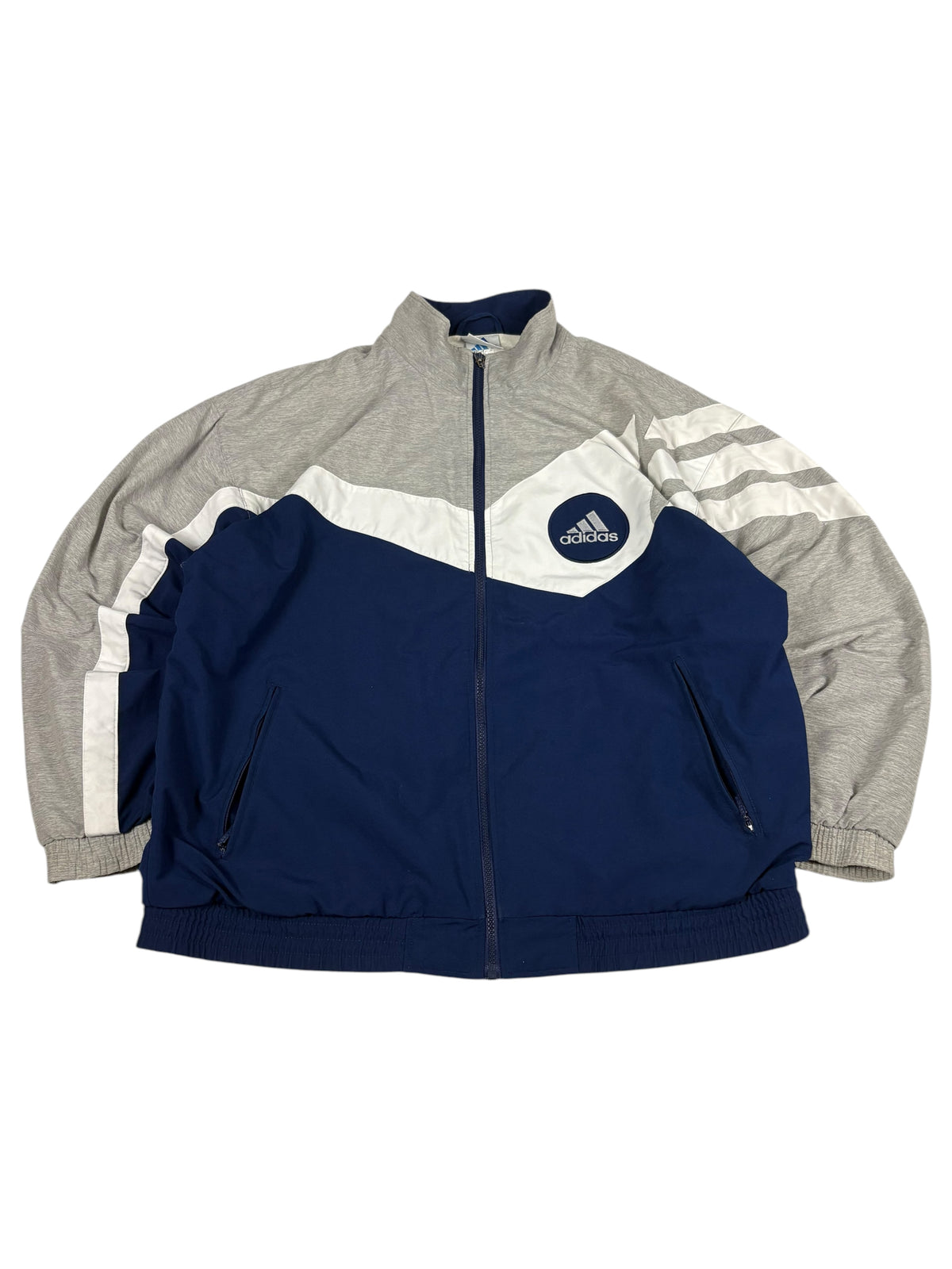 Adidas Rundlogo Vintage Trackjacket in Grau/Navy – Vorderansicht