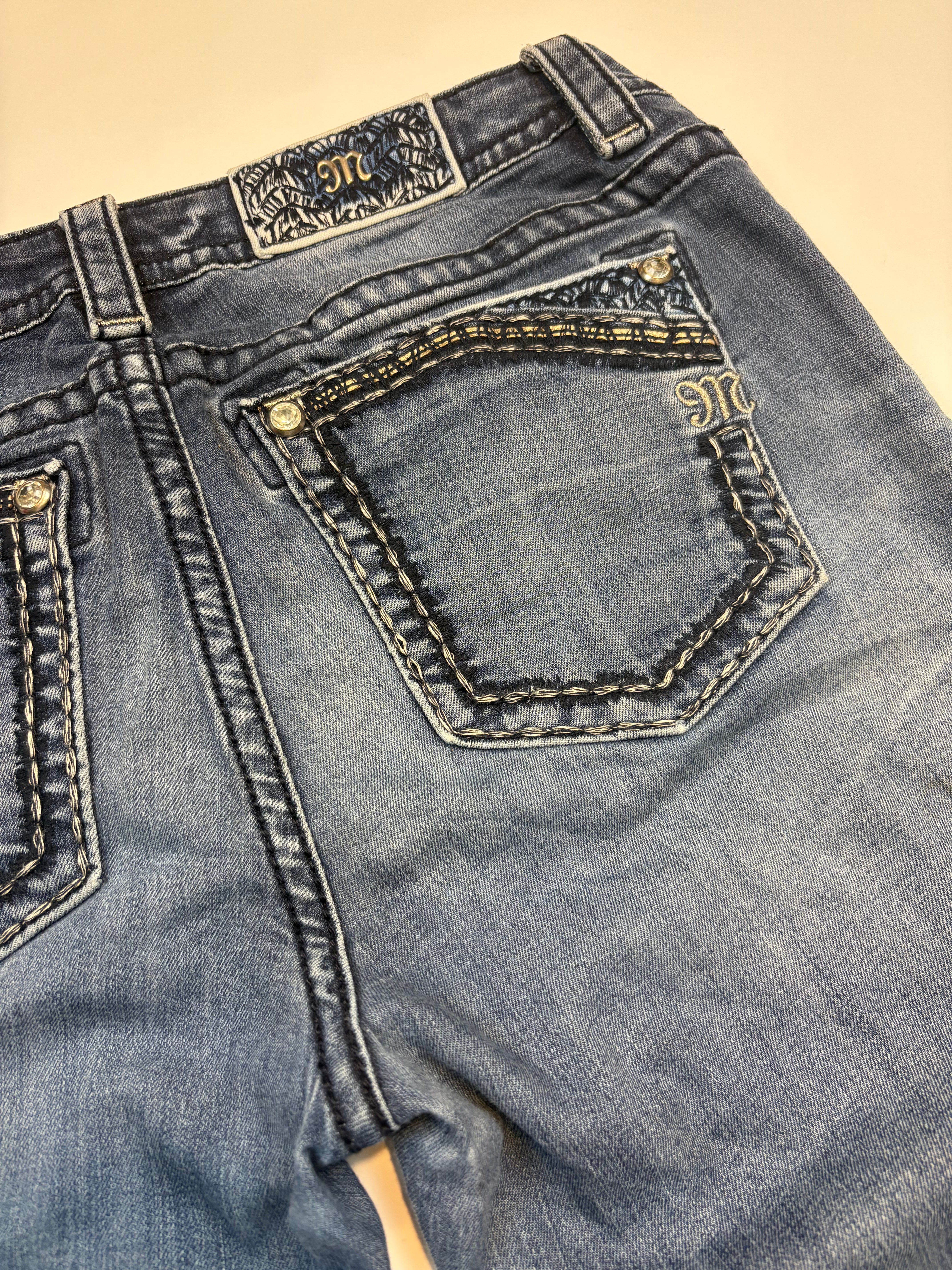 Miss Me Slim Bootcut Vintage Jeans – Blau (31)