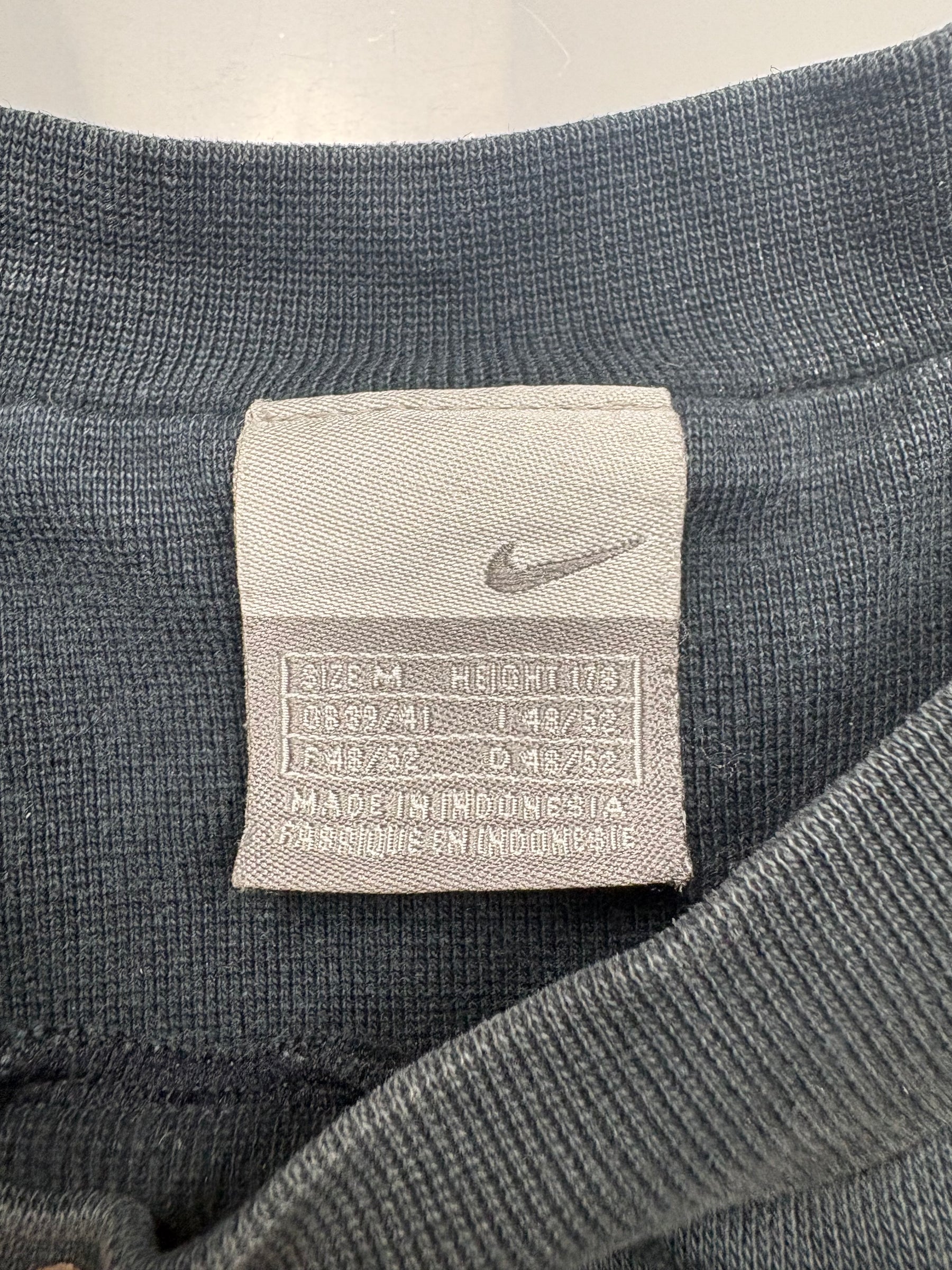 Nike Big Swoosh Vintage Sweater – Navy