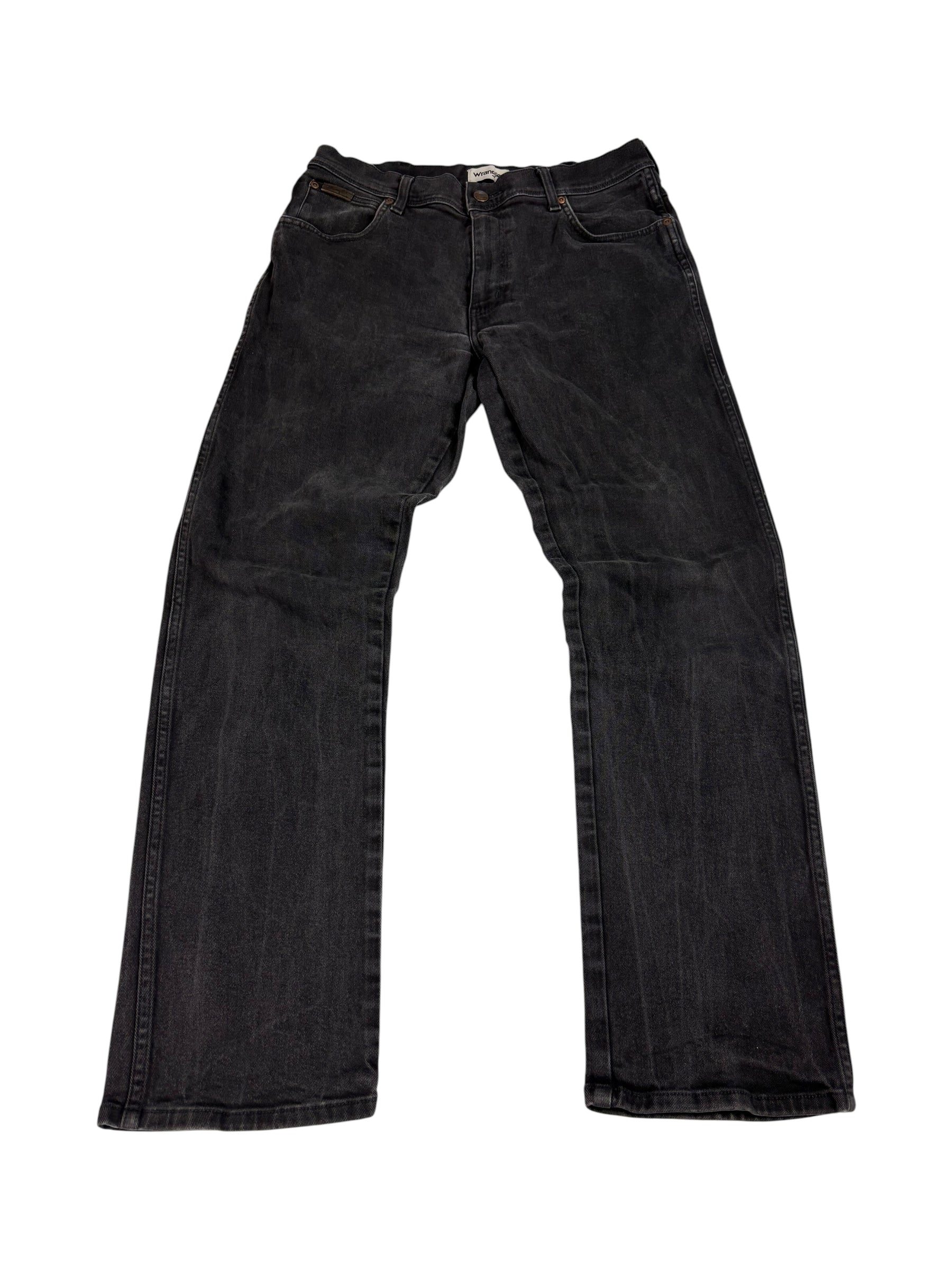 Schwarze Wrangler Vintage Jeans in weiterer Ansicht mit klassischem Five-Pocket-Design
