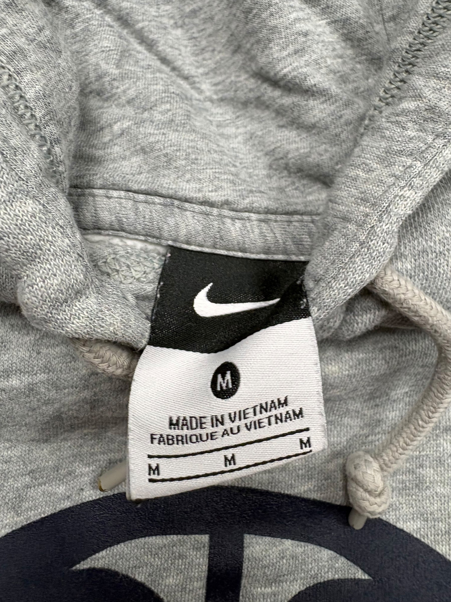 Nike Sweater M