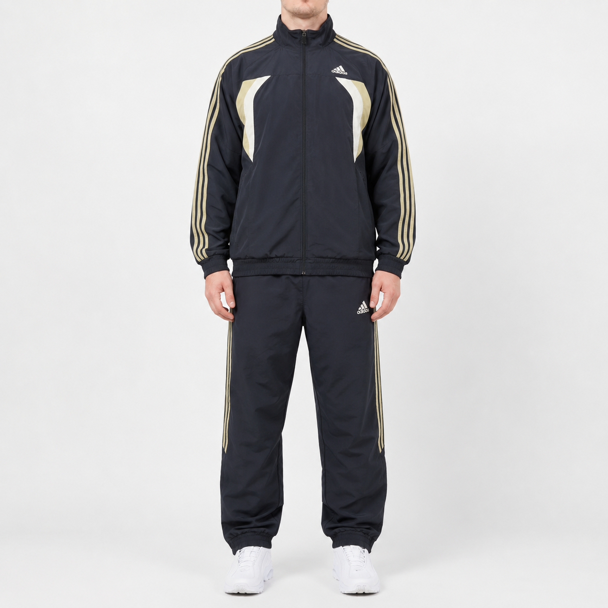 Adidas 3-Streifen Vintage Tracksuit – Schwarz/Gold (M)