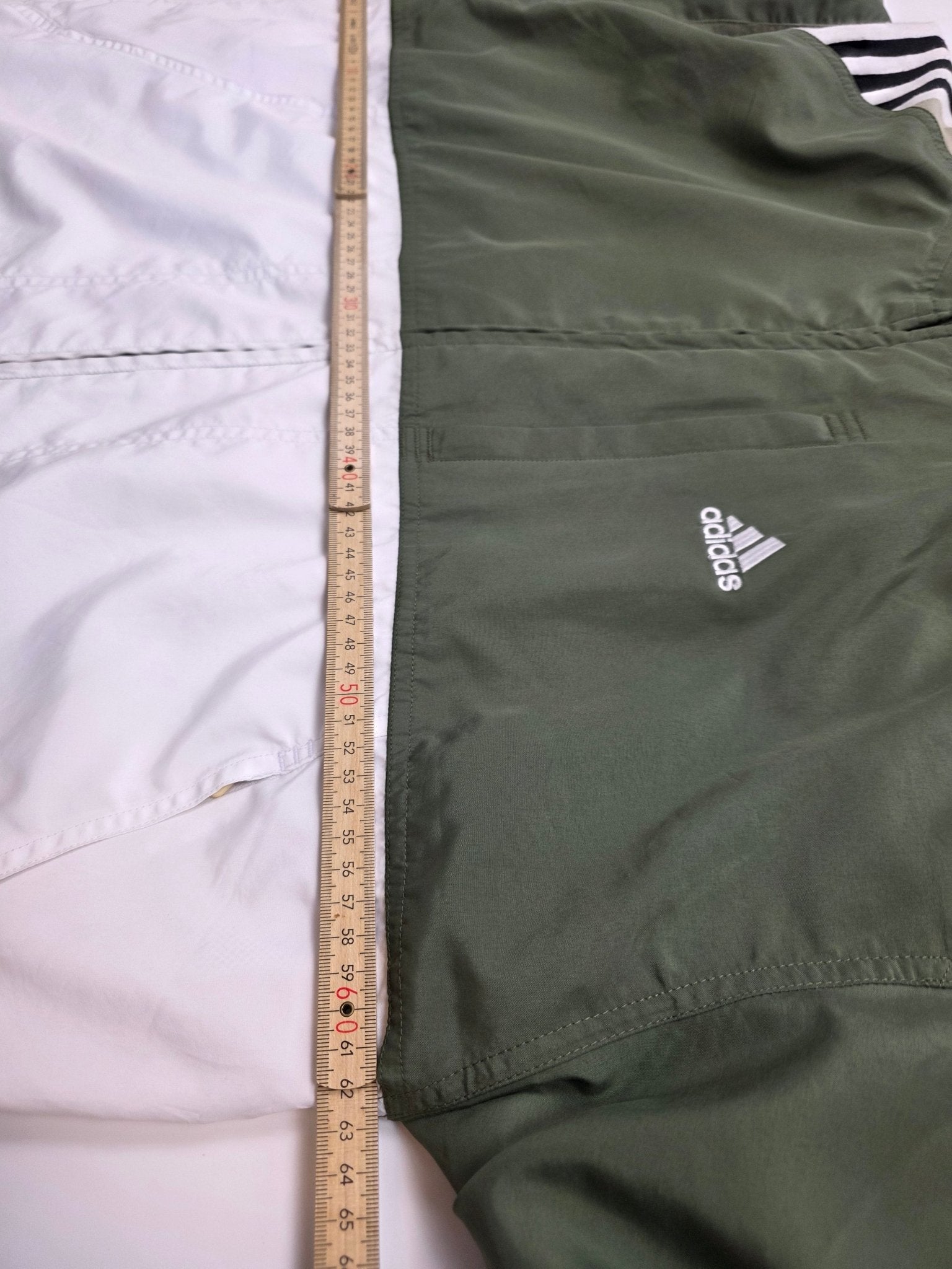 Adidas 90s Trackjacket - Olivgrün/Weiß (XL) - PKeyVintage