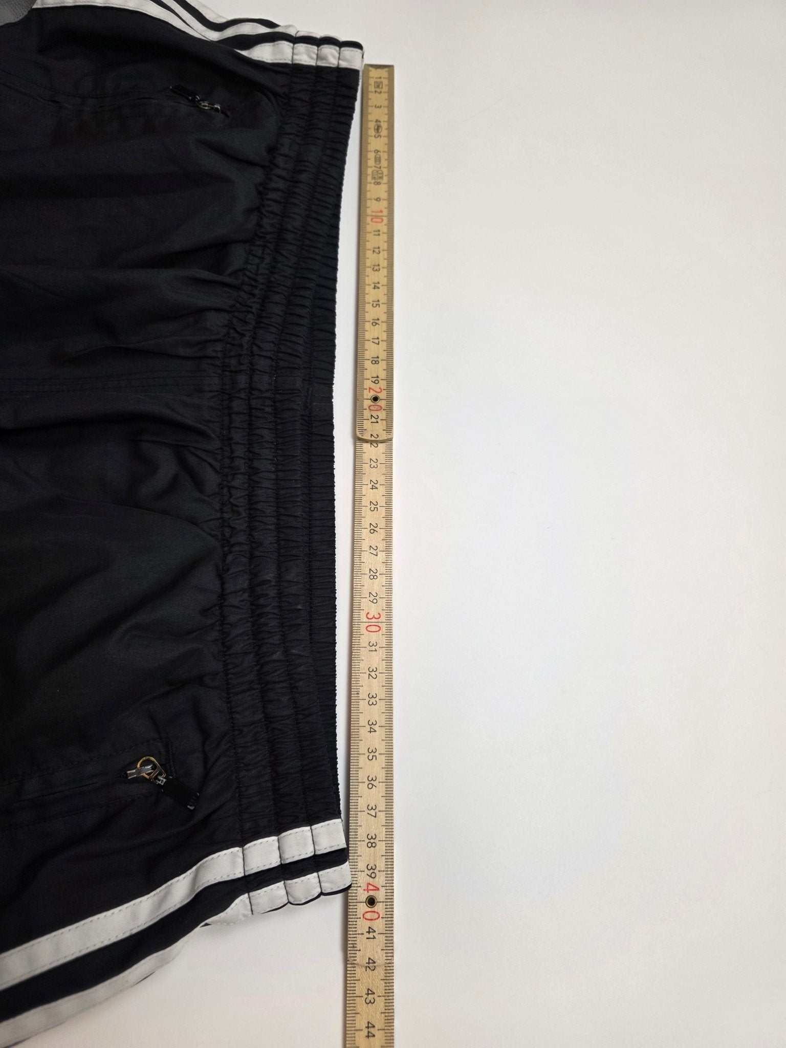Adidas Baggy Trackpants - Schwarz/Grau/Weiß (L) - PKeyVintage