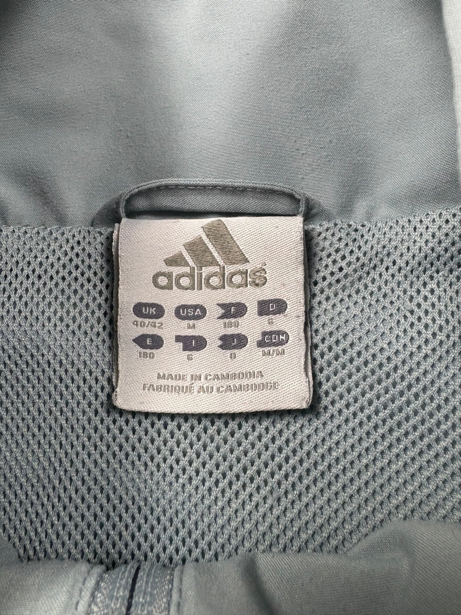 Adidas Big Backprint Y2K Vintage Trainingsjacke – Hellblau/Navy (M) - PKeyVintage