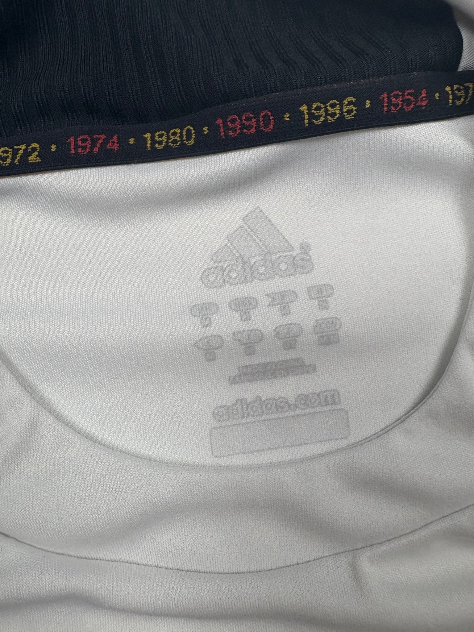 Adidas DFB 2008 Vintage Fußballtrikot – Weiß (M) - PKeyVintage