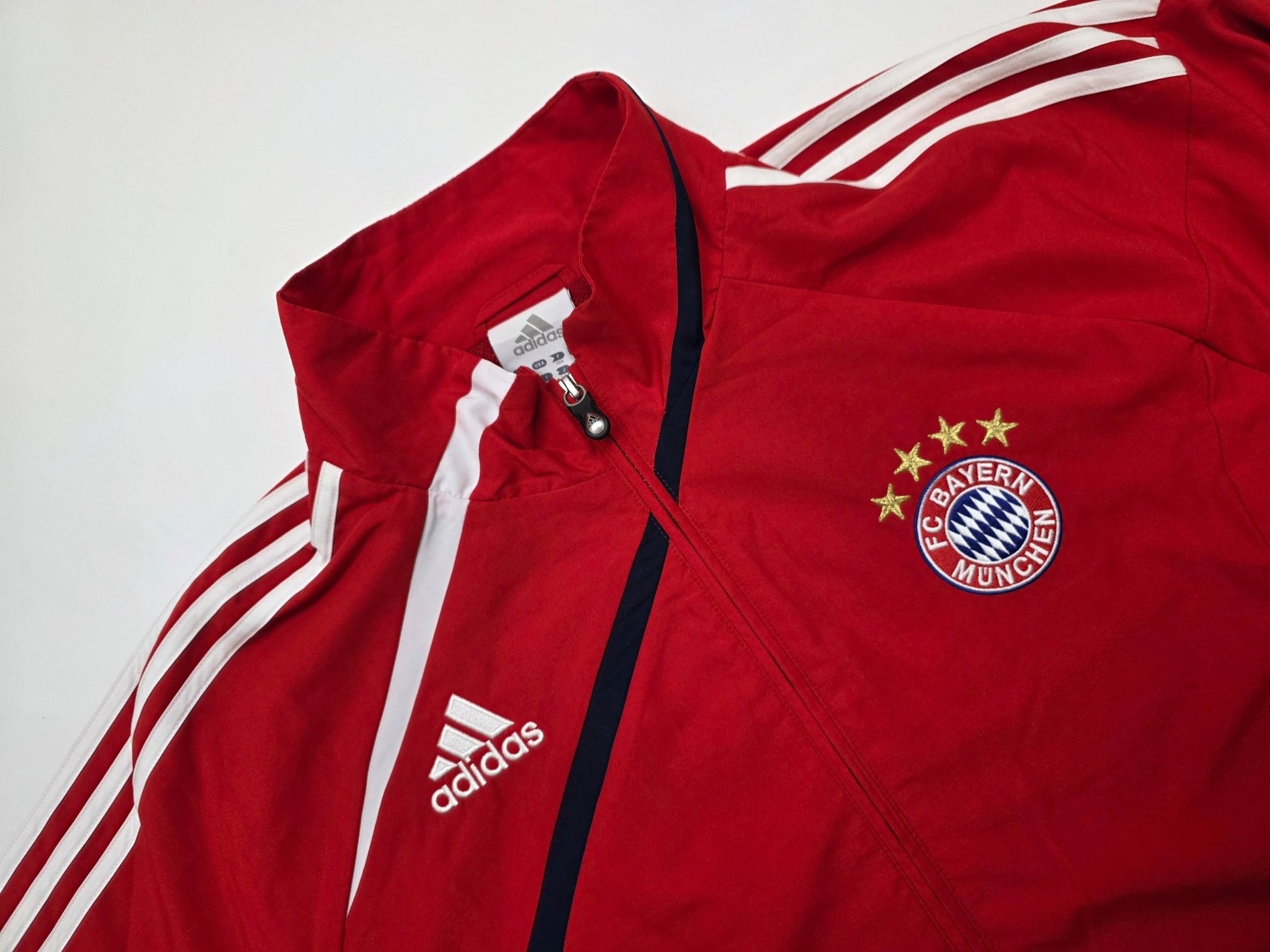 Adidas FC Bayern 2009 Vintage Tracksuit – Rot/Schwarz (XL) - PKeyVintage