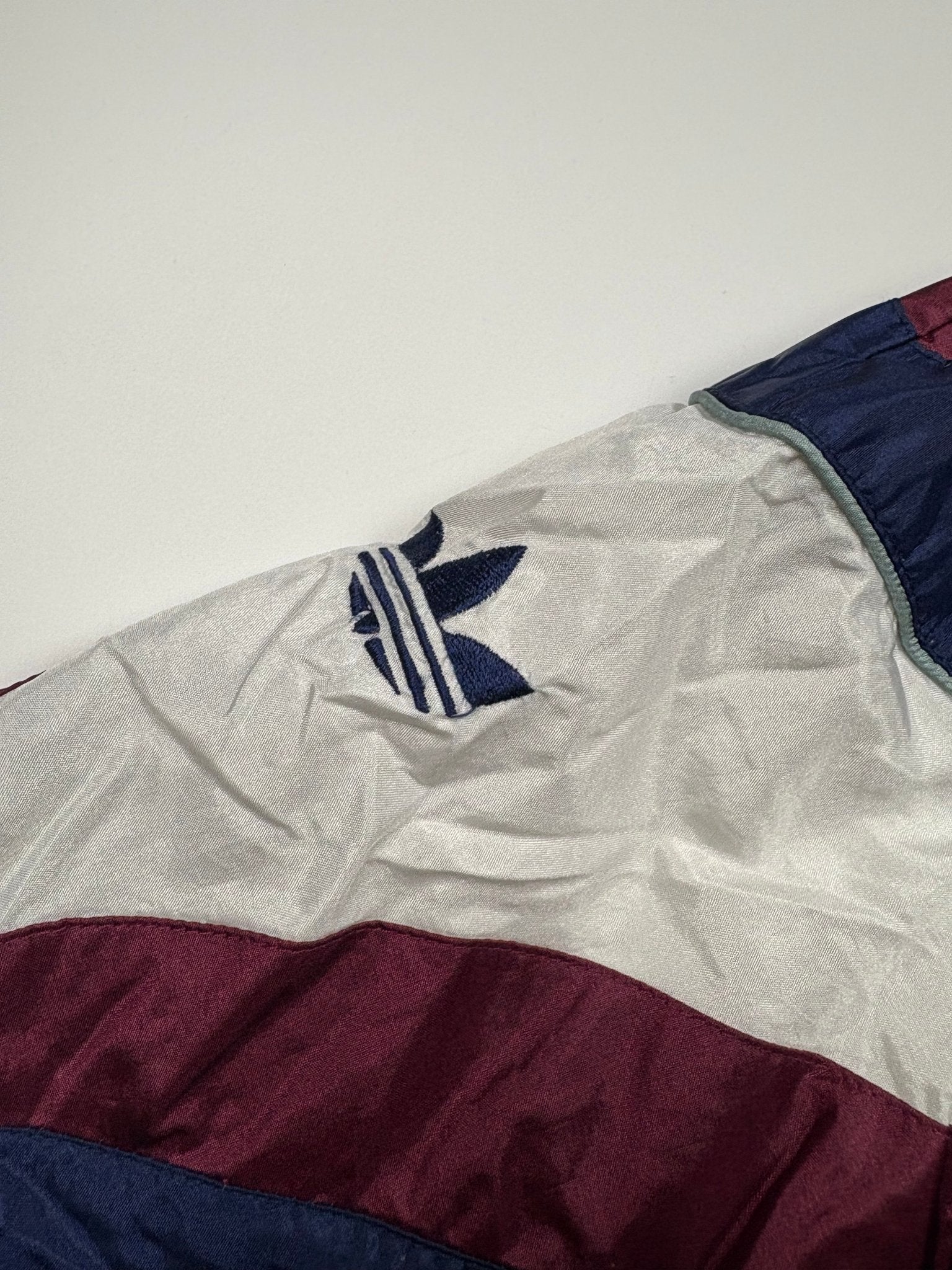 Adidas Firebird 90s Vintage Trackjacket – Navy/Bordeaux (L) - PKeyVintage