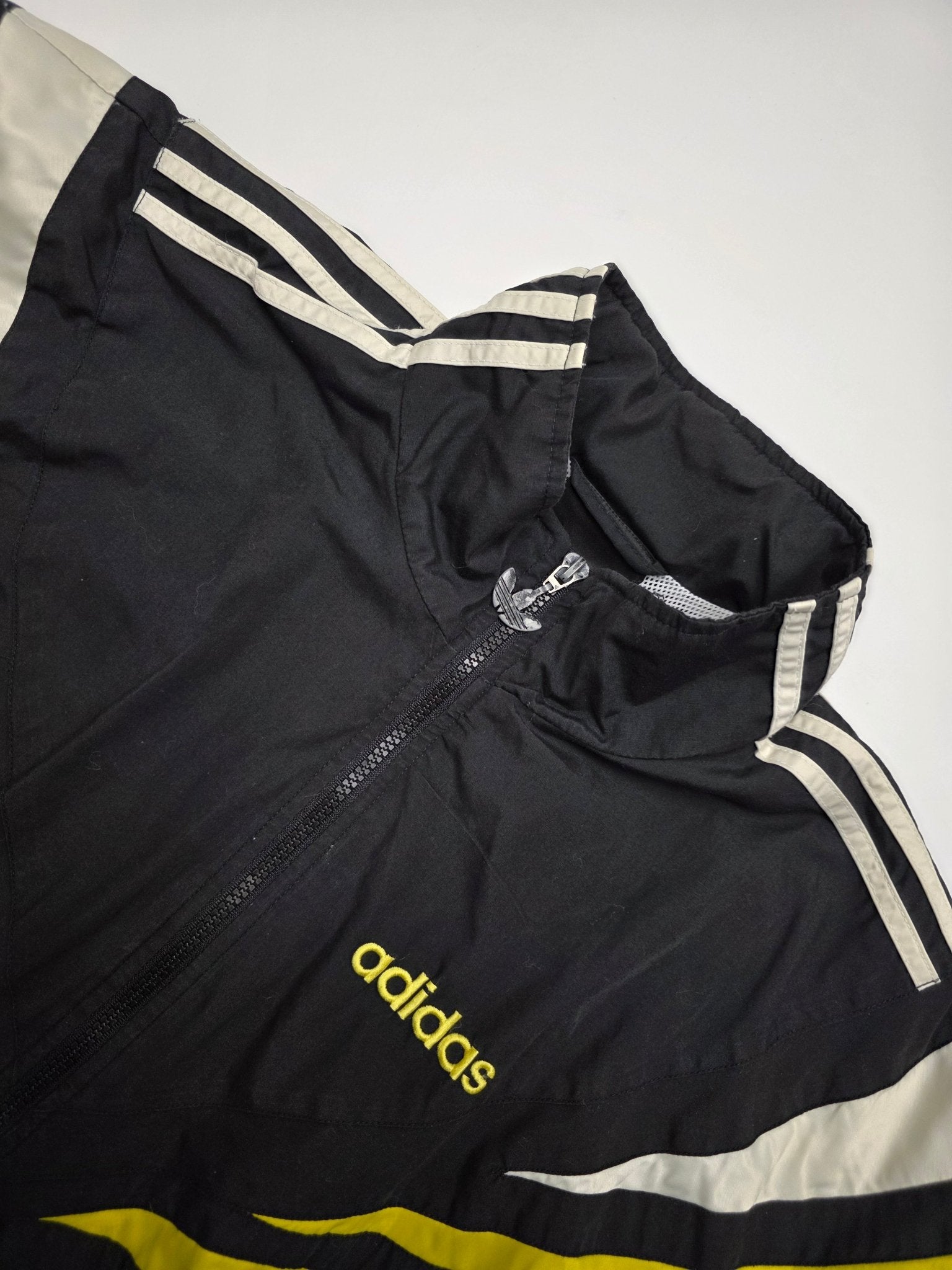 Adidas Firebird 90s Vintage Trackjacket – Schwarz/Gelb (L) - PKeyVintage