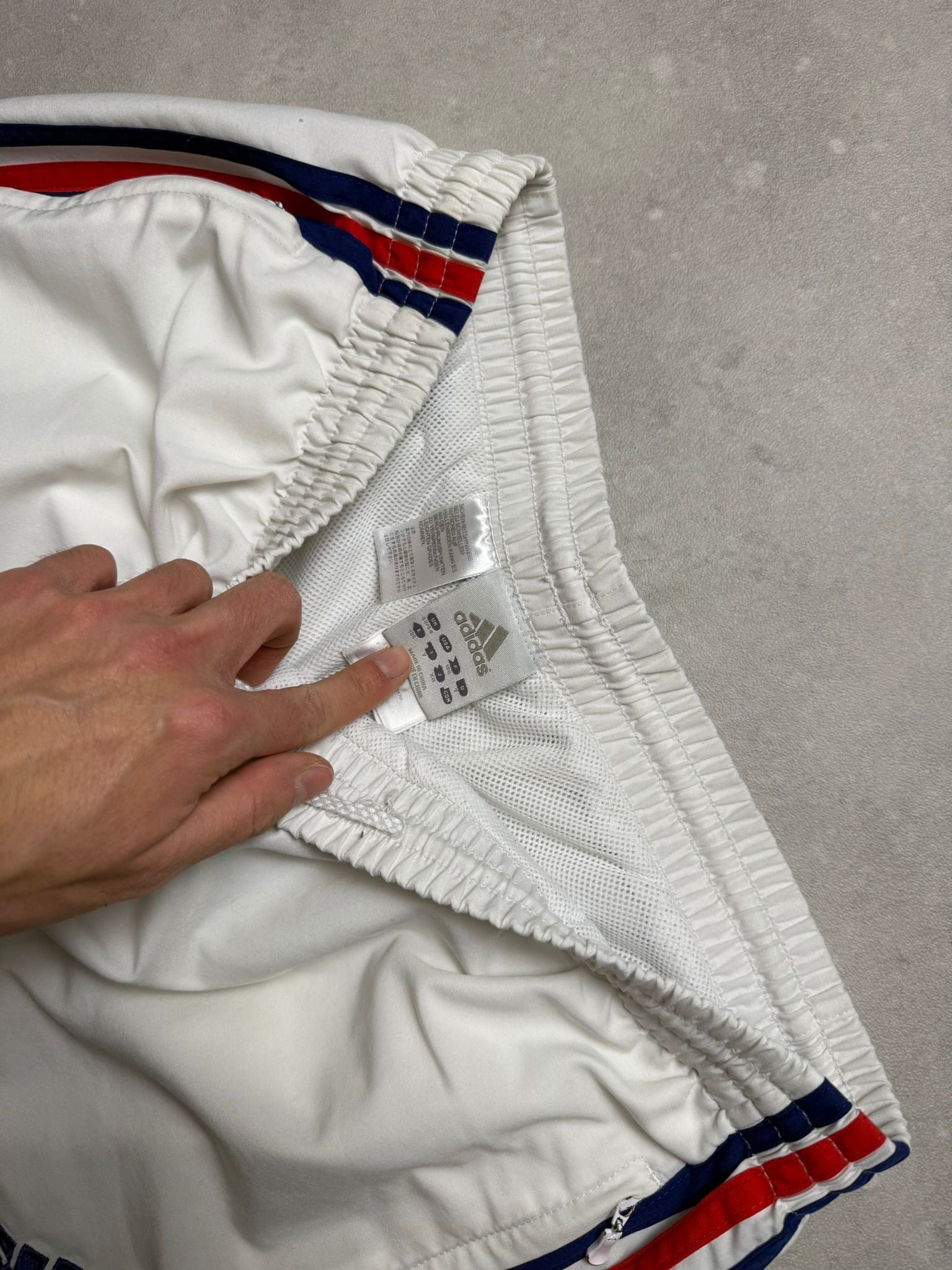 Adidas Frankreich Tracksuit - Weiß/Rot/Blau (L) - PKeyVintage