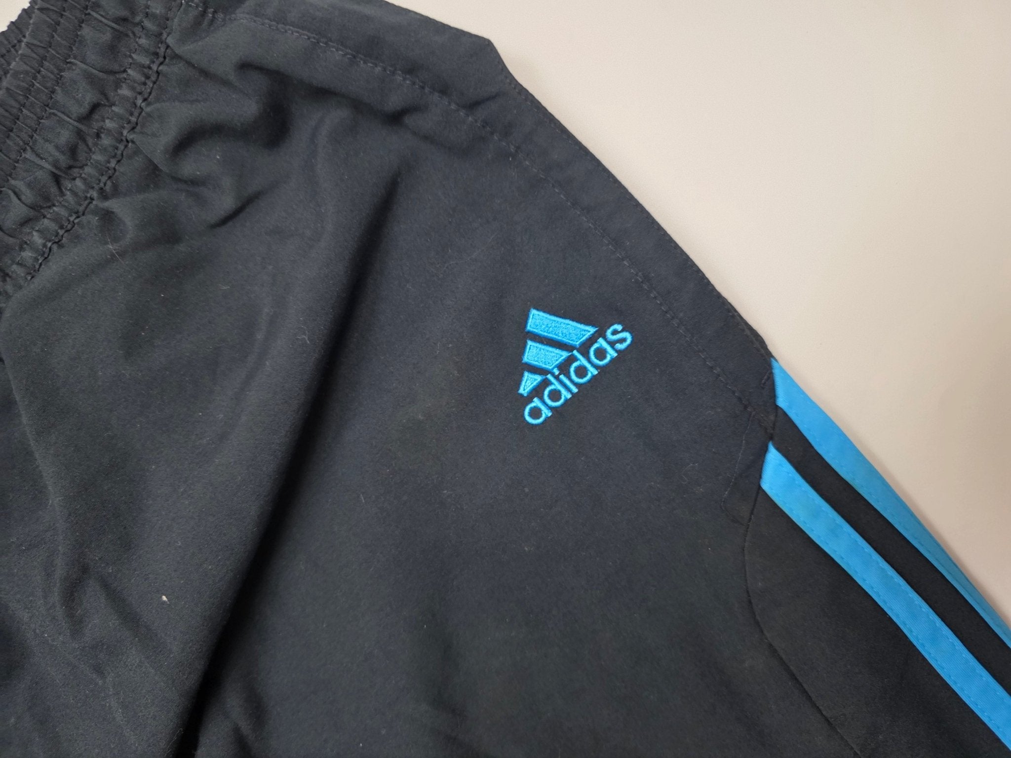 Adidas Liverpool Vintage Tracksuit – Schwarz/Blau (XL) - PKeyVintage