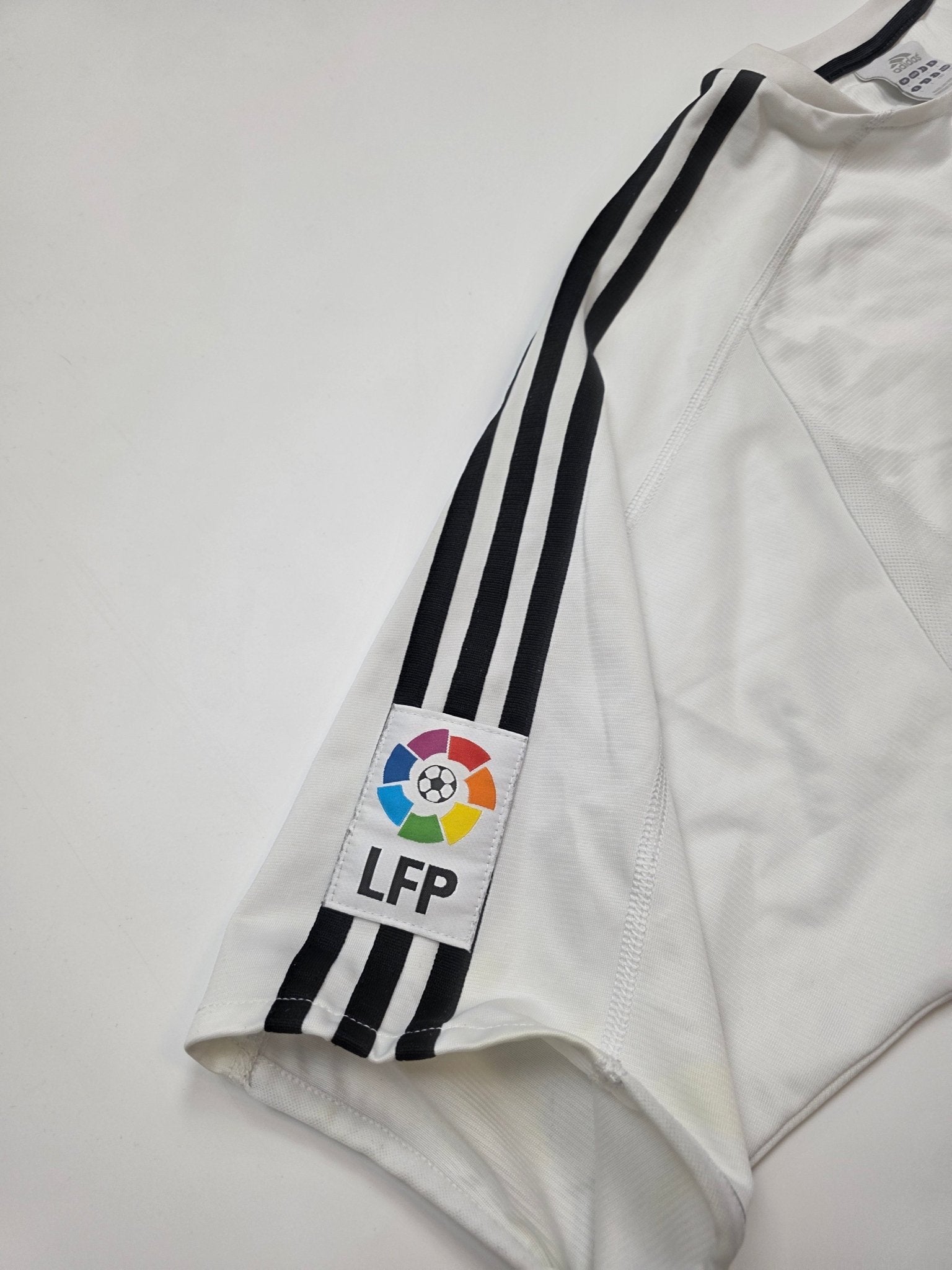 Adidas Real Madrid 23 Beckham Trikot 2003 - Weiß (L) - PKeyVintage