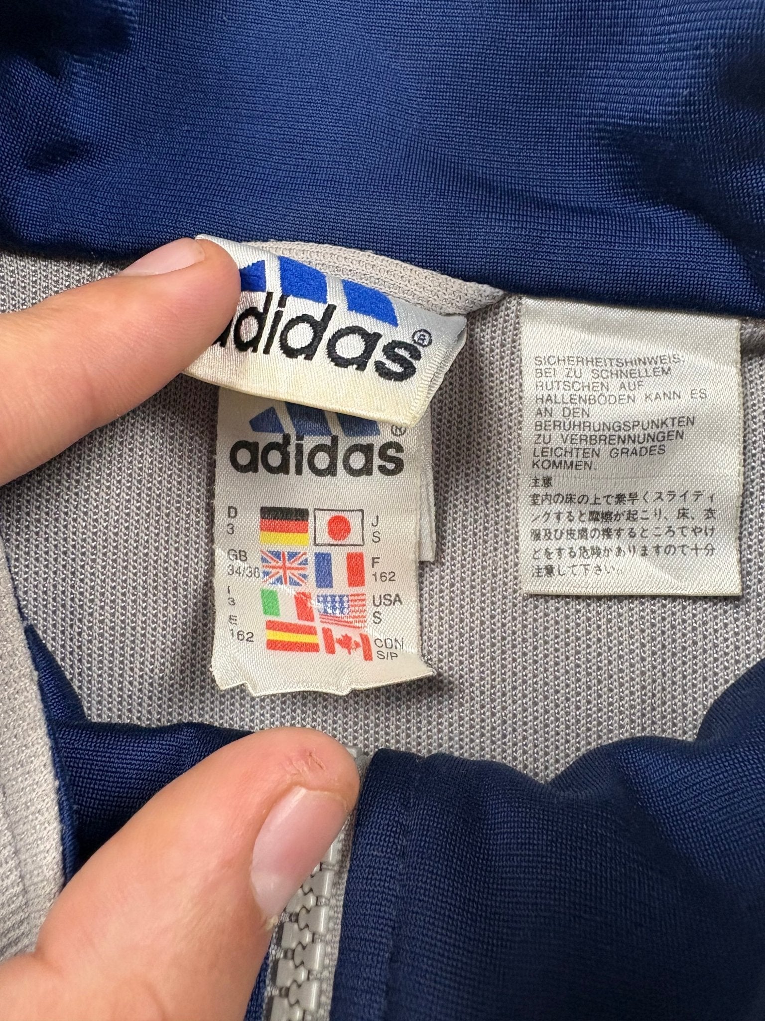 Adidas Y2K 3 - Streifen Trainingsjacke Vintage – Grau/Navy/Gelb (S) - PKeyVintage