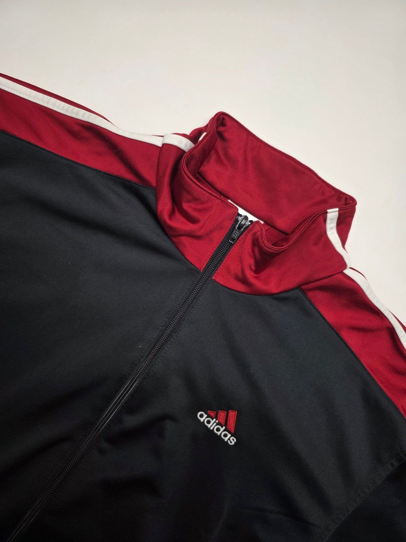 Adidas Y2K Vintage Trackjacket – Schwarz/Rot (S) - PKeyVintage