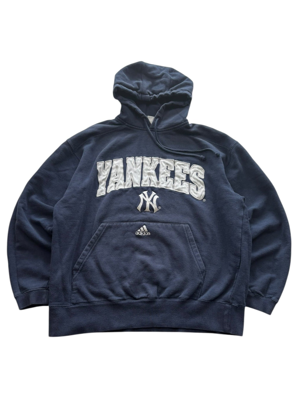 Adidas Yankees Vintage Hoodie in Navy mit großem YANKEES Frontprint und NY Logo