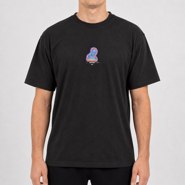 KI-gestütztes Tragebeispiel des Off-White Graphic T-Shirts Schwarz XL