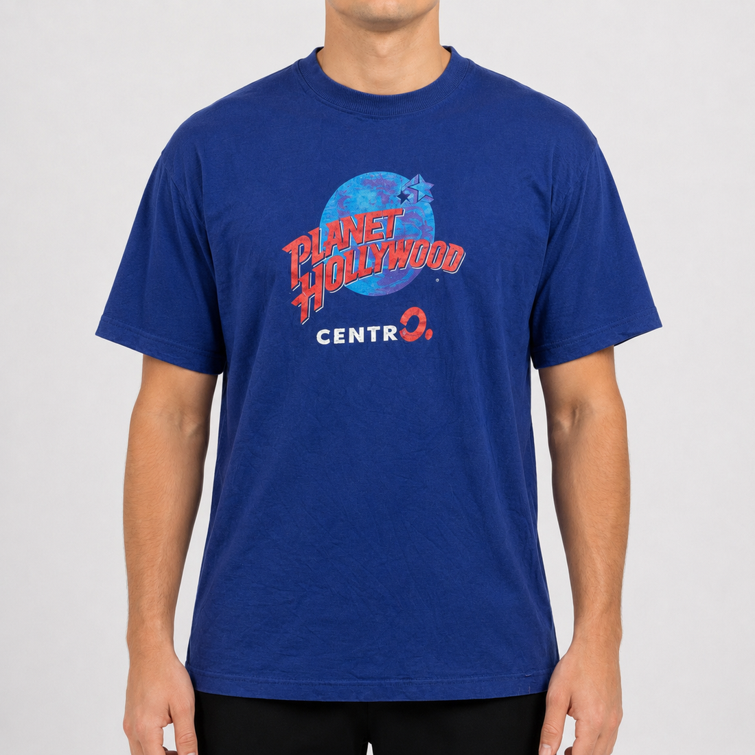 KI-gestütztes Tragebeispiel des Planet Hollywood Centro Vintage T-Shirts Blau M