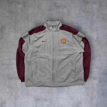 Nike Manchester Trackjacket, Vorderseite mit Crest.