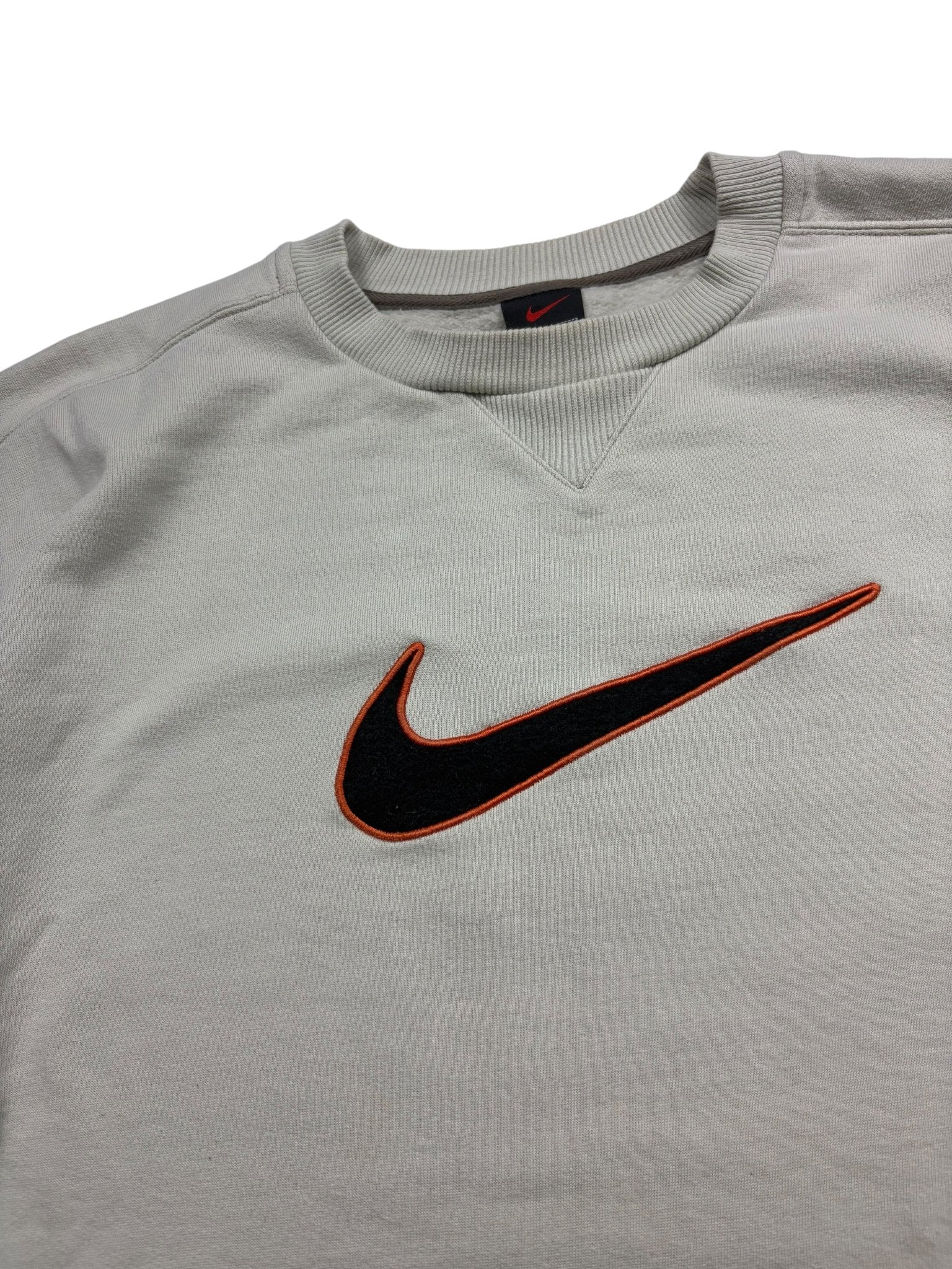 Nike Big Swoosh 90er Vintage Sweater – Beige (XL) - PKeyVintage