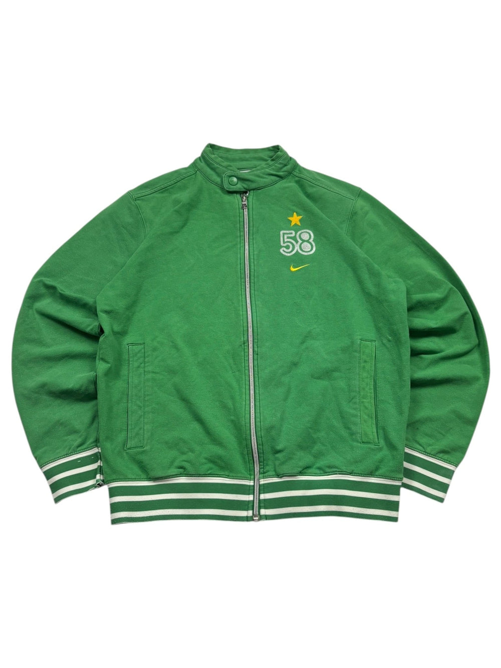 Nike Brasil 58 Vintage Trackjacket Grün Größe M Frontansicht mit Stickerei, Stern und gelbem Swoosh