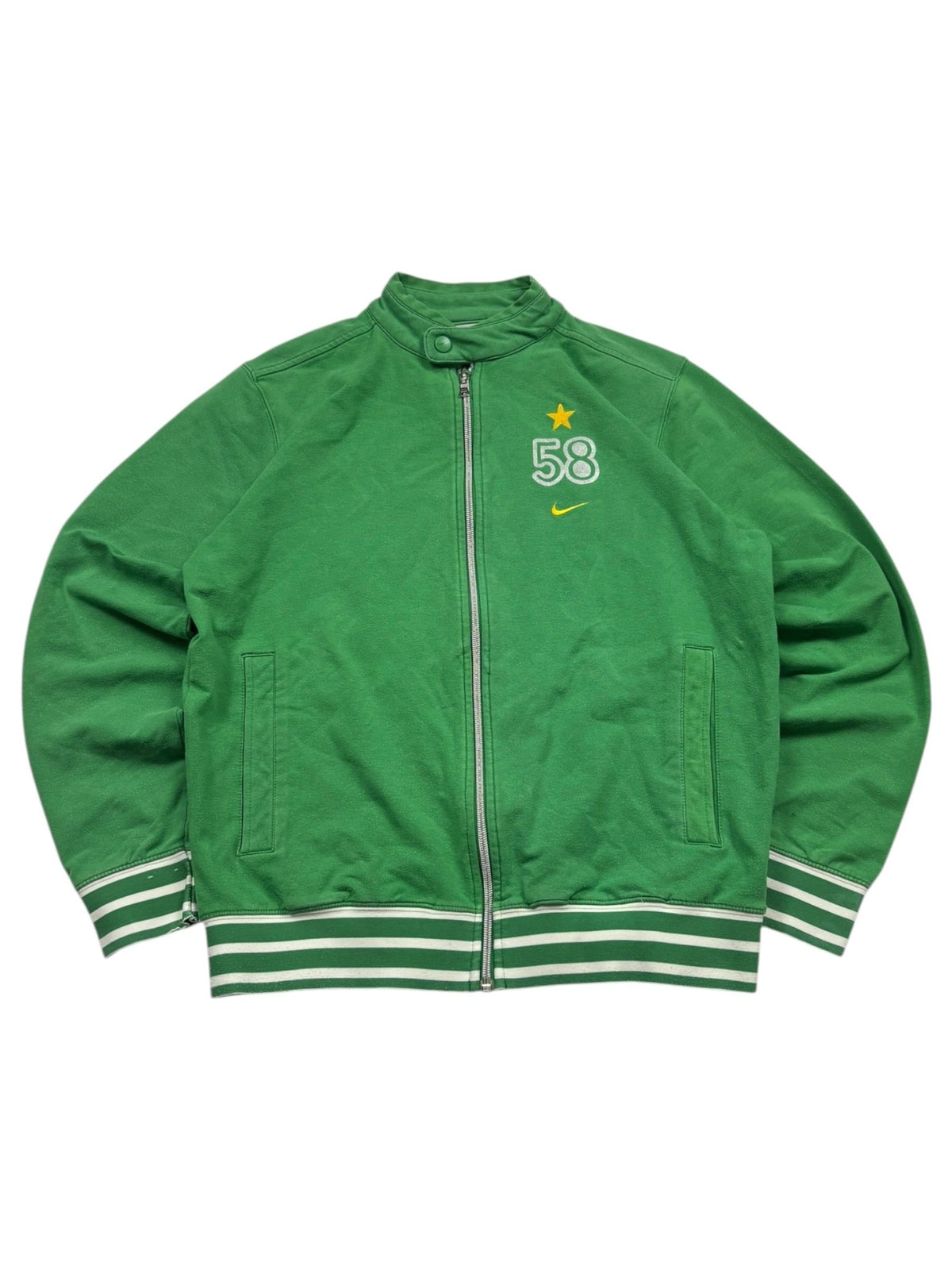 Nike Brasil 58 Vintage Trackjacket Grün Größe M Frontansicht mit Stickerei, Stern und gelbem Swoosh