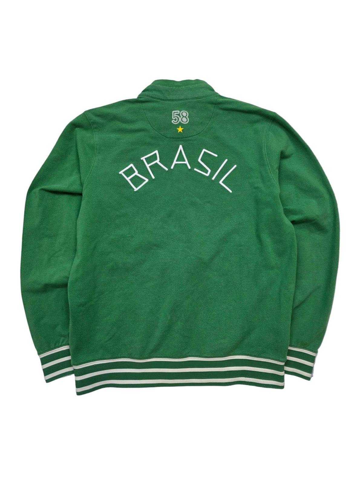 Nike Brasil Trackjacket Rückenansicht mit großem weißem BRASIL-Schriftzug und 58-Detail am Nacken