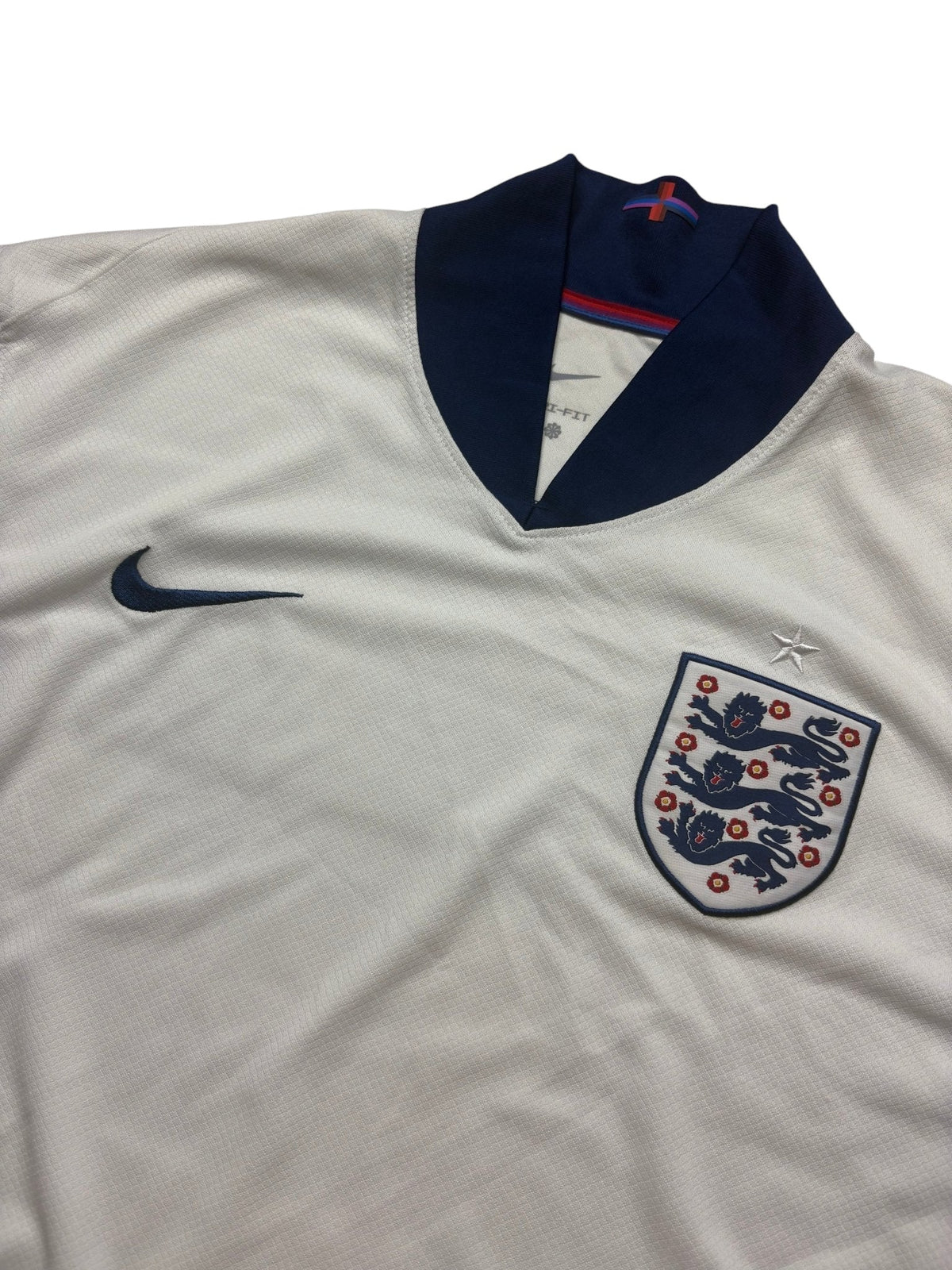 Nike England 2010er Vintage Fußballtrikot - Weiß/Navy (XL) - PKeyVintage