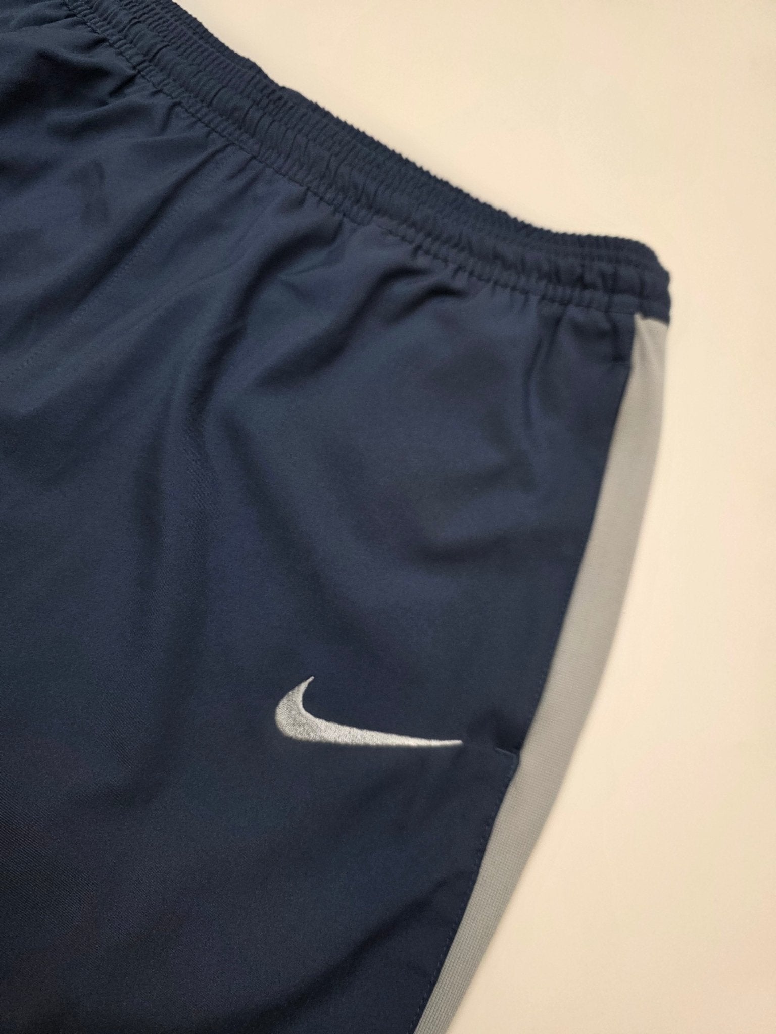 Nike Inter Mailand Vintage Tracksuit – Weiß/Navy (XL) - PKeyVintage
