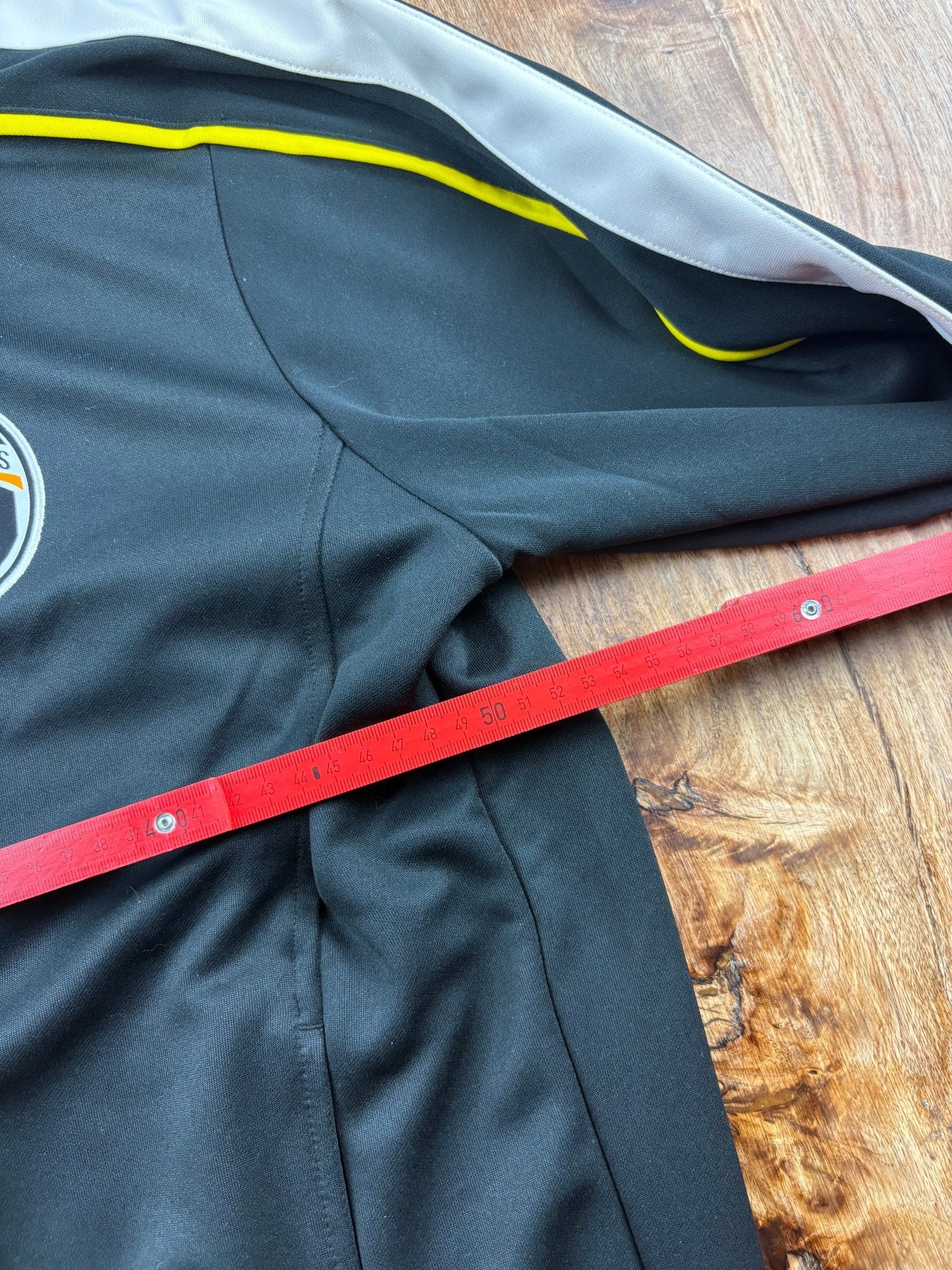 Nike Juventus Turin Trackjacke - Schwarz/Weiß/Gelb (L) - PKeyVintage