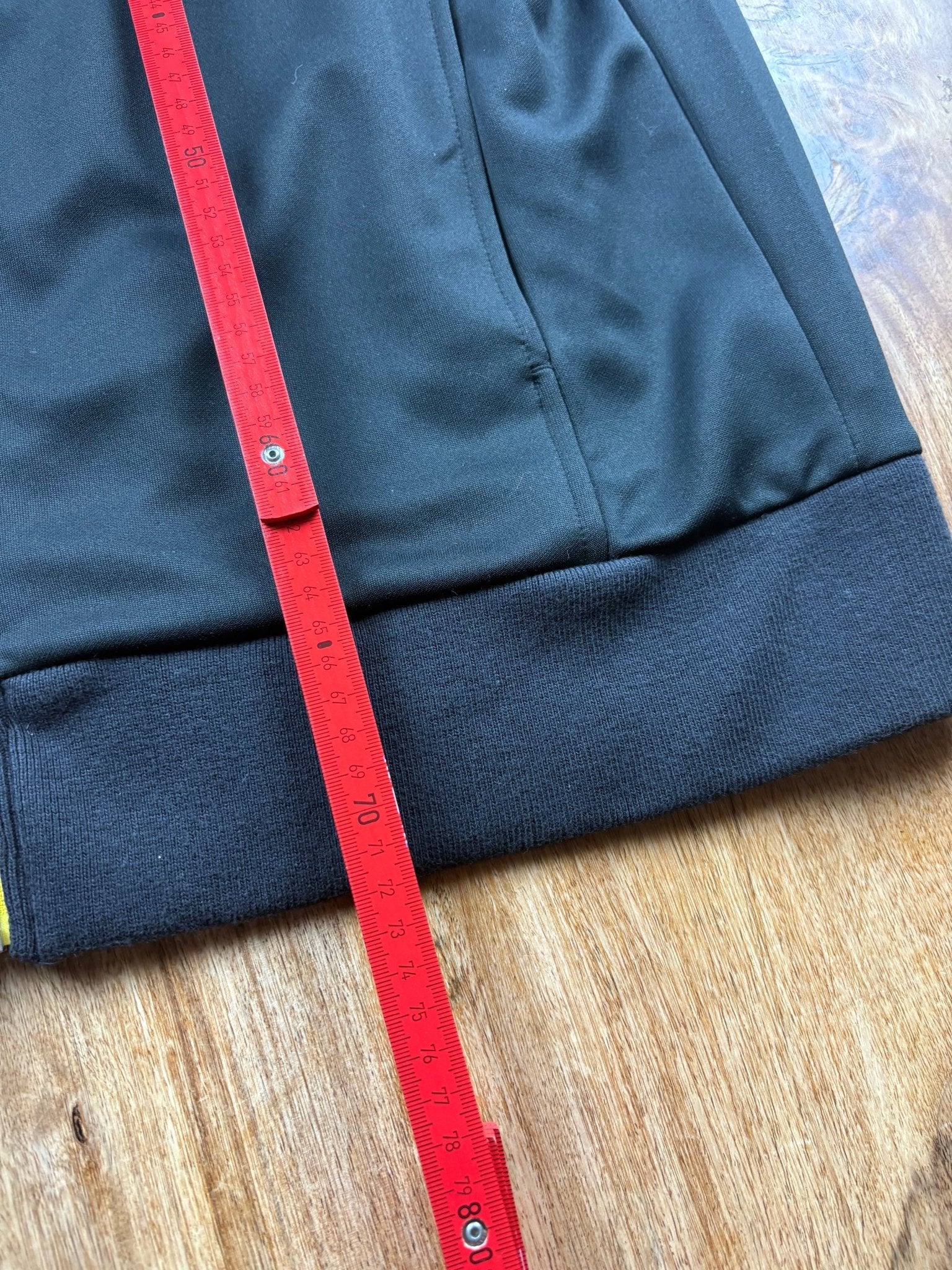 Nike Juventus Turin Trackjacke - Schwarz/Weiß/Gelb (L) - PKeyVintage