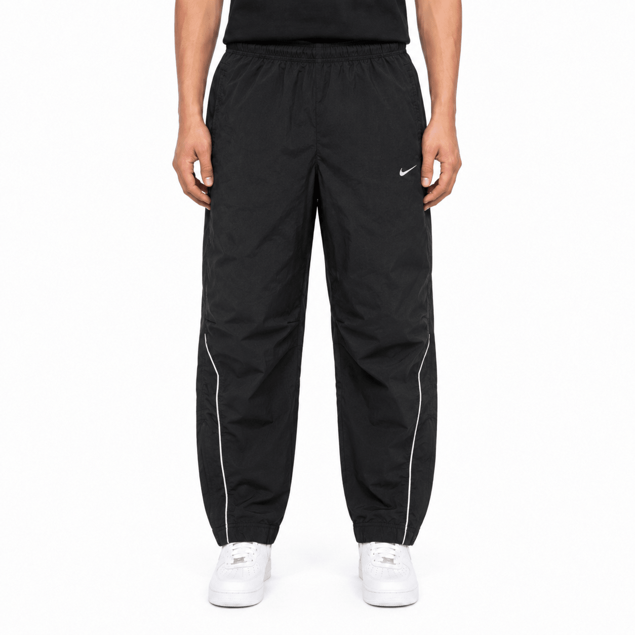 Nike Mini Swoosh Vintage Trackpants – Schwarz (S) - PKeyVintage
