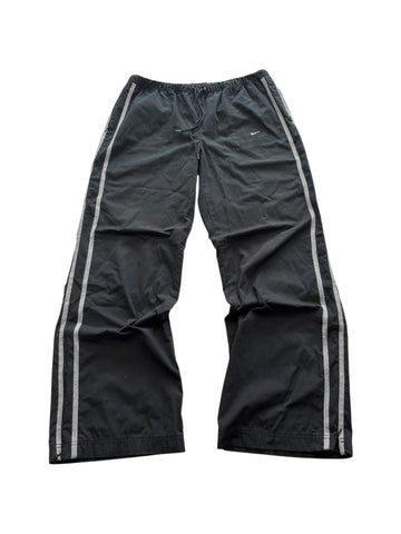 Nike Mini Swoosh Vintage Trackpants – Schwarz/Grau (XL) - PKeyVintage