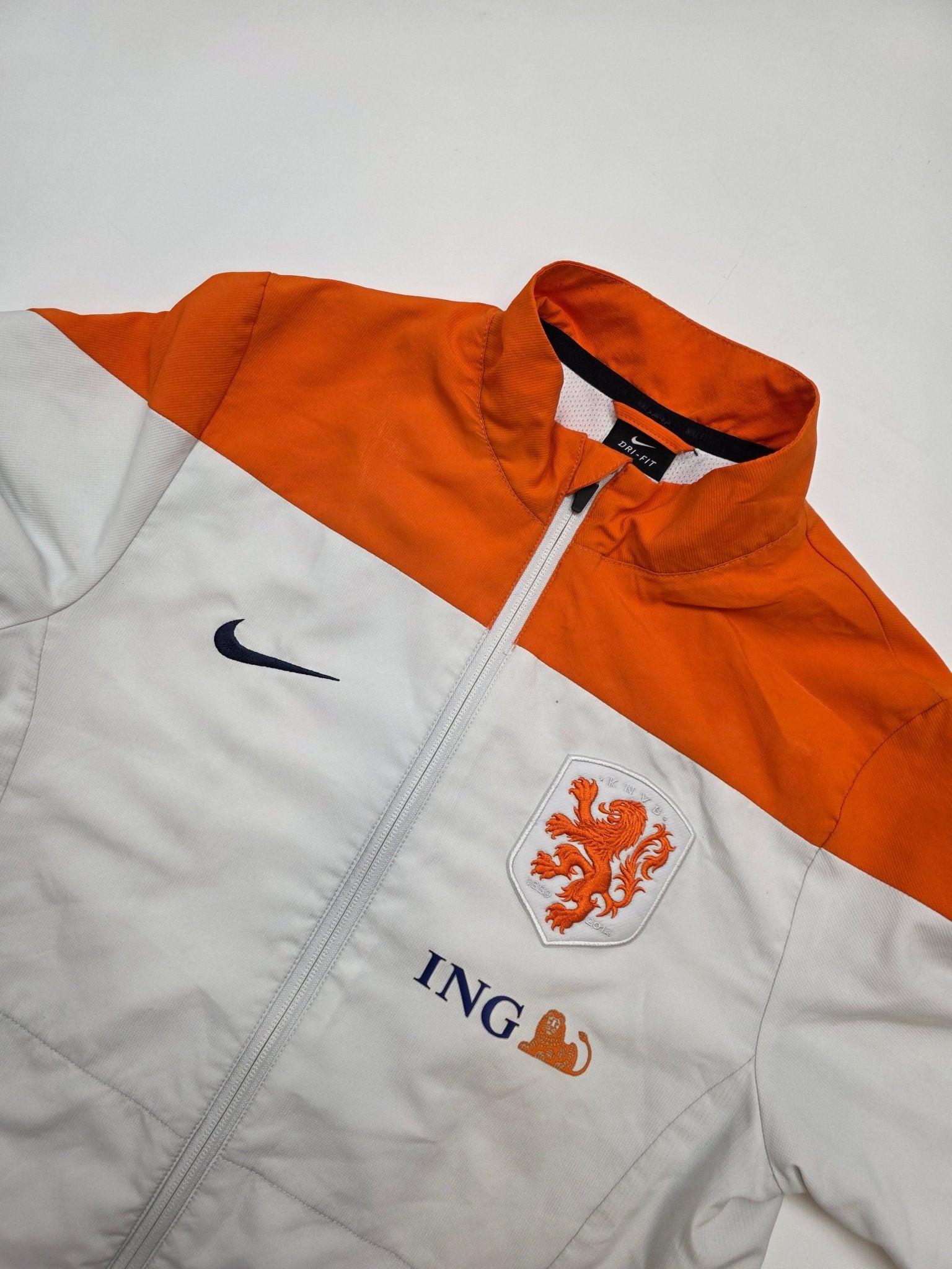 Nike Niederlande Trackjacket - Creme/Orange (XS) - PKeyVintage