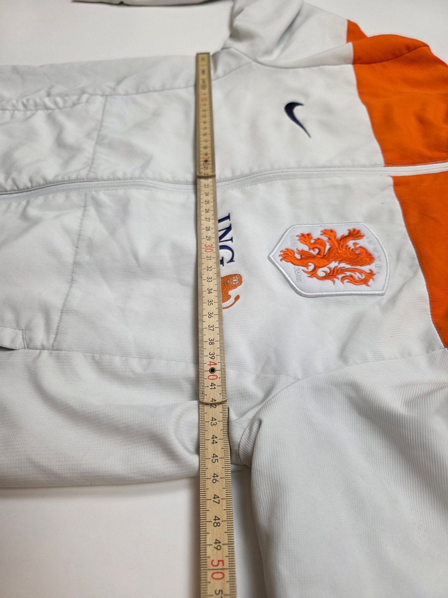 Nike Niederlande Trackjacket - Creme/Orange (XS) - PKeyVintage