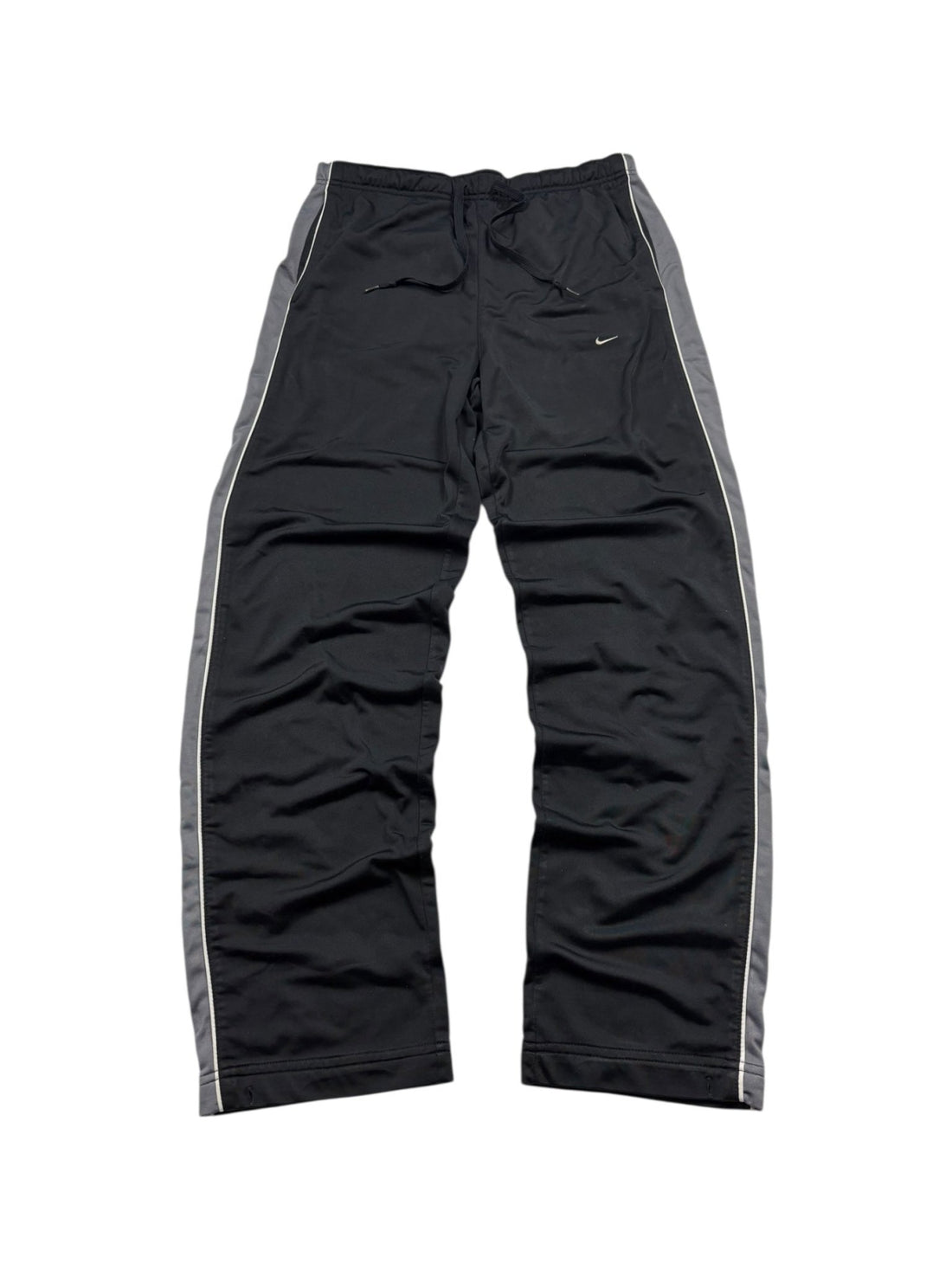 Nike Swoosh Vintage Trackpants – Schwarz/Grau (M) - PKeyVintage