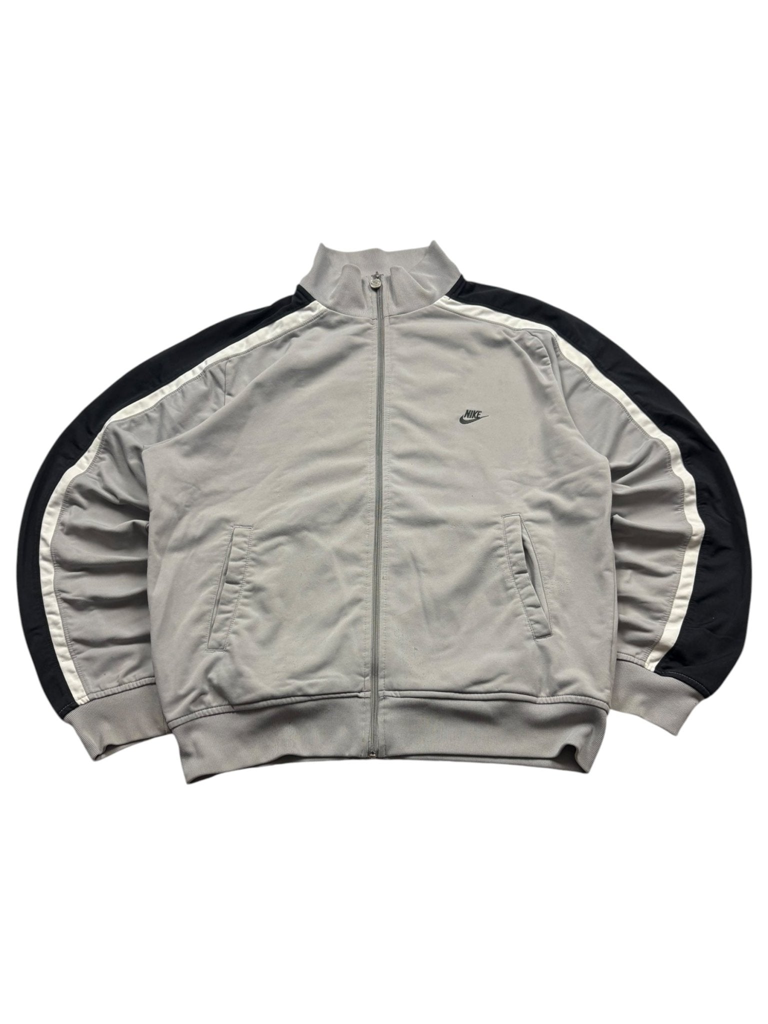 Nike Vintage Trackjacket Grau/Schwarz Größe M mit kleinem Futura-Logo auf der Brust
