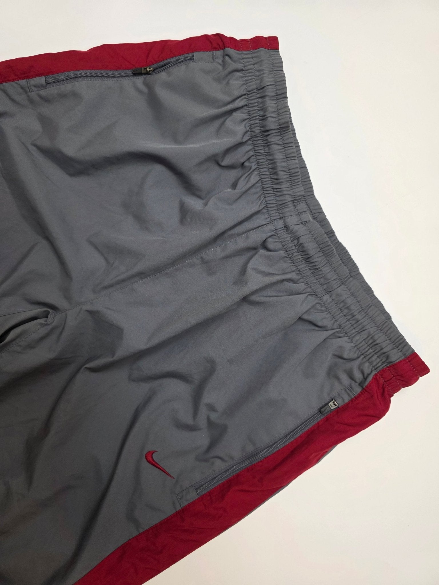 Nike Trackpants - Grau/Bordeaux (L) - PKeyVintage