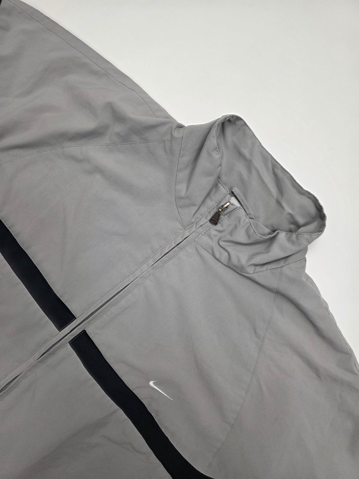 Nike Trainingsjacke - Grau/Schwarz (XXL) - PKeyVintage