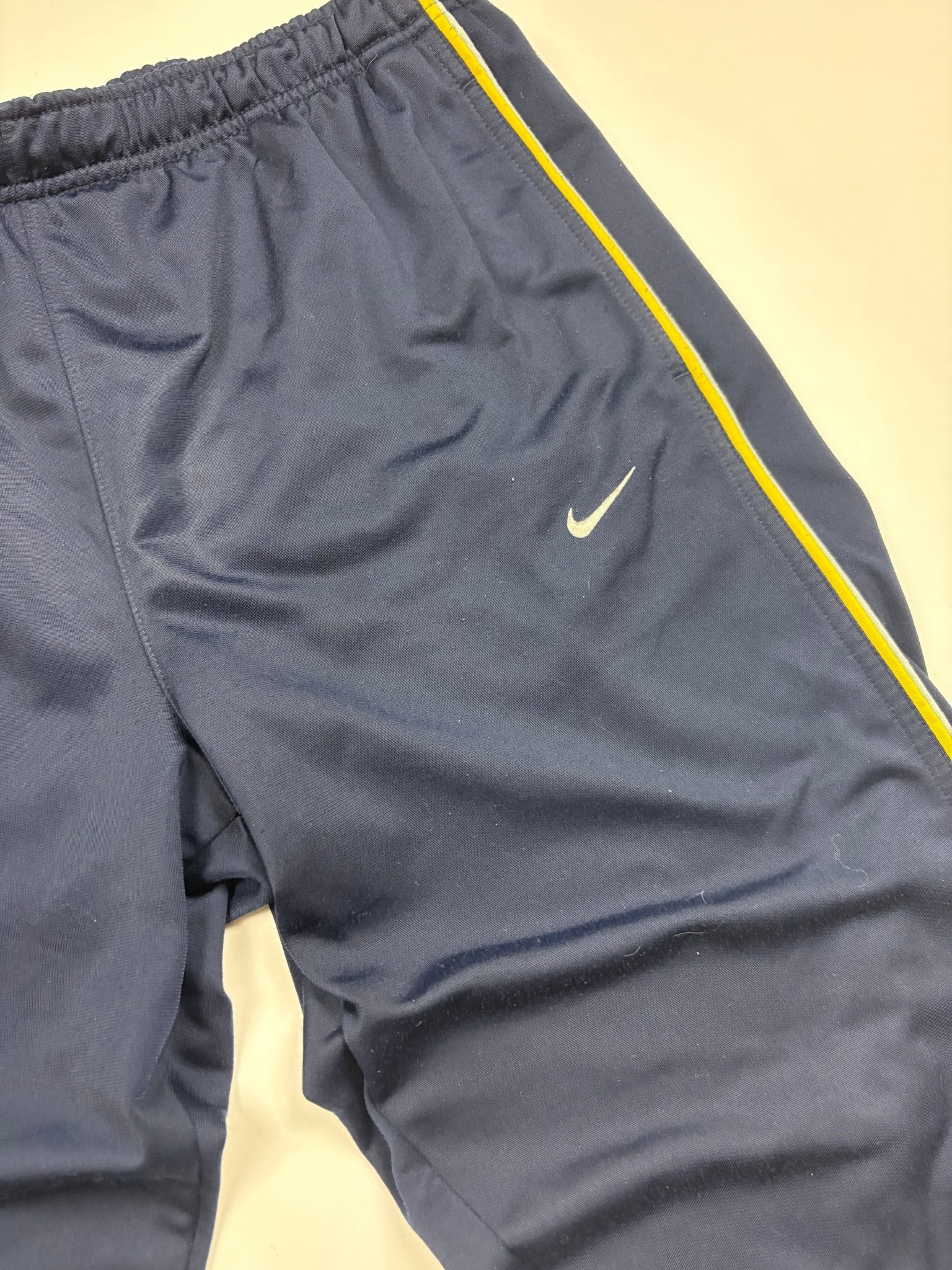 Nike Vintage Tracksuit – Grau/Navy (L) - PKeyVintage