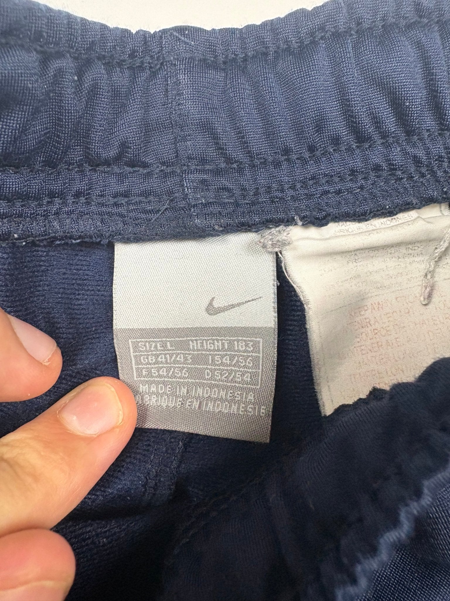 Nike Vintage Tracksuit – Grau/Navy (L) - PKeyVintage
