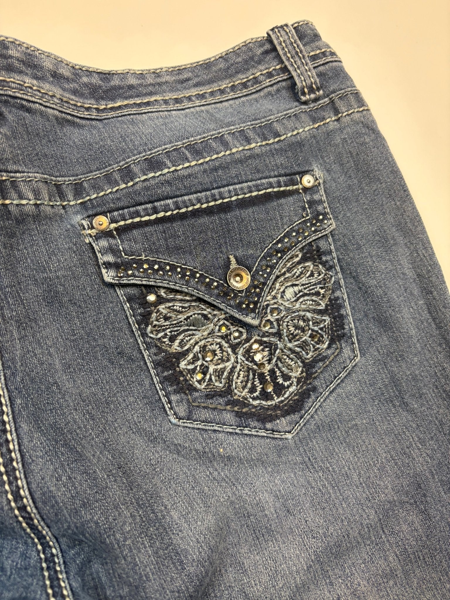 Nine West Butterfly - Flap Vintage Jeans – Blau (33/16) - PKeyVintage
