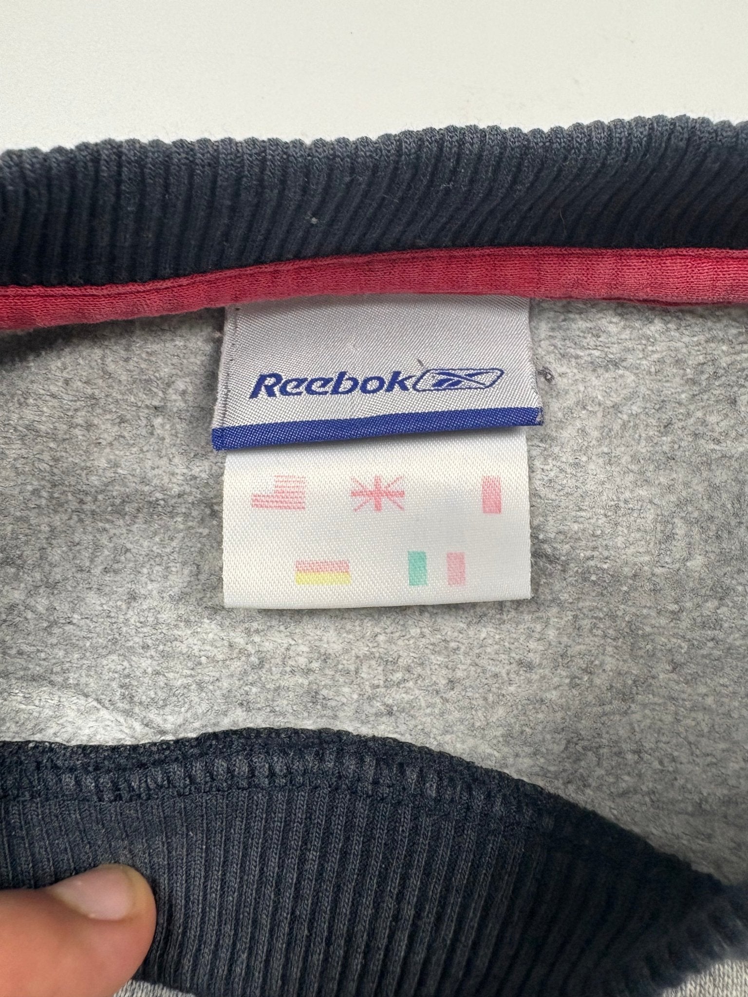 Reebok Spellout 90er Vintage Sweater – Grau/Navy (L) - PKeyVintage
