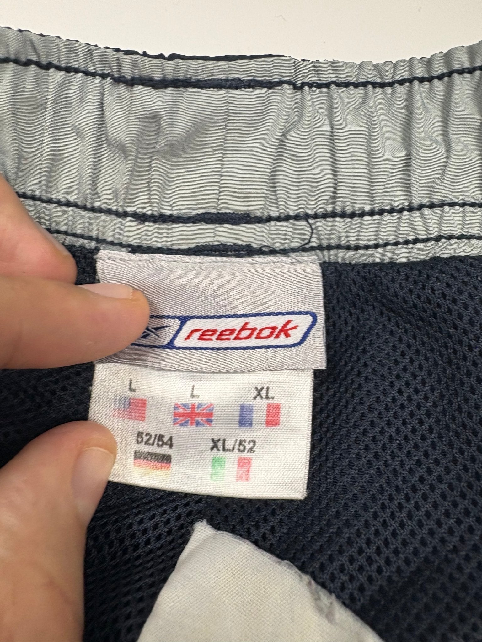 Reebok Vector 90s Vintage Tracksuit – Hellblau/Navy (XL) - PKeyVintage