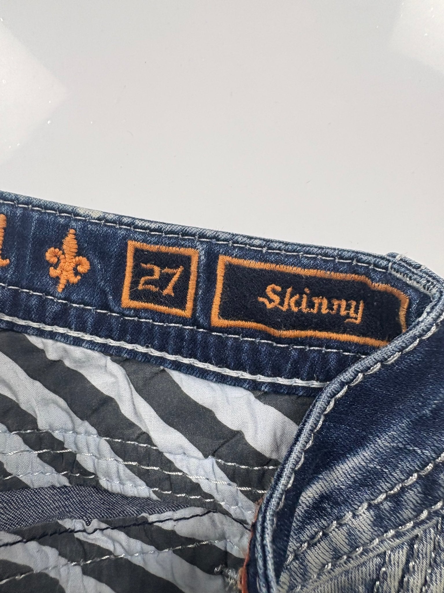 Rock Revival Embroidered Y2K Vintage Skinny Jeans – Blau (27) - PKeyVintage