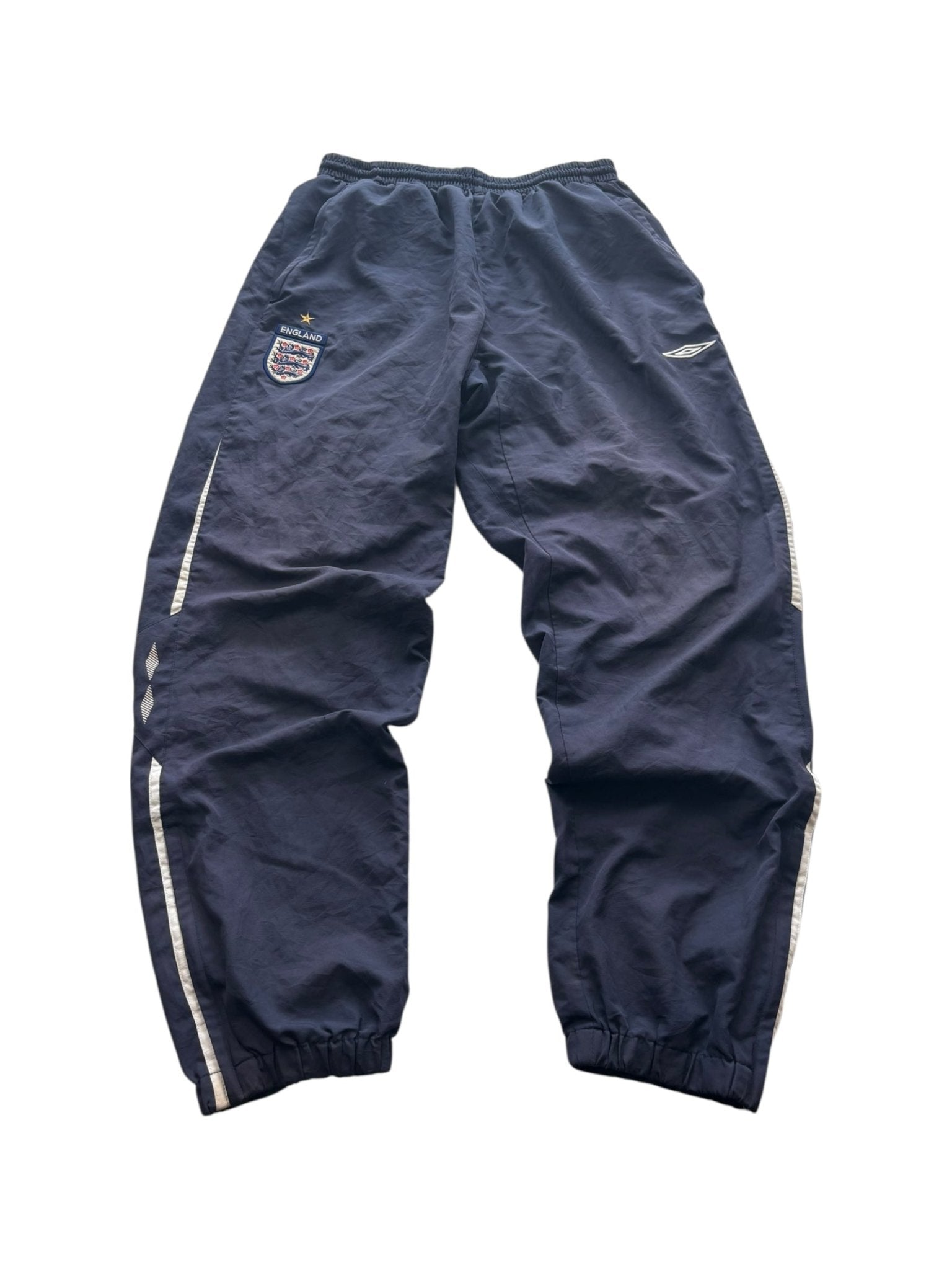 Umbro England Vintage Trackpants in Navy mit Three Lions Wappen, goldenem Stern und weißem Umbro Logo