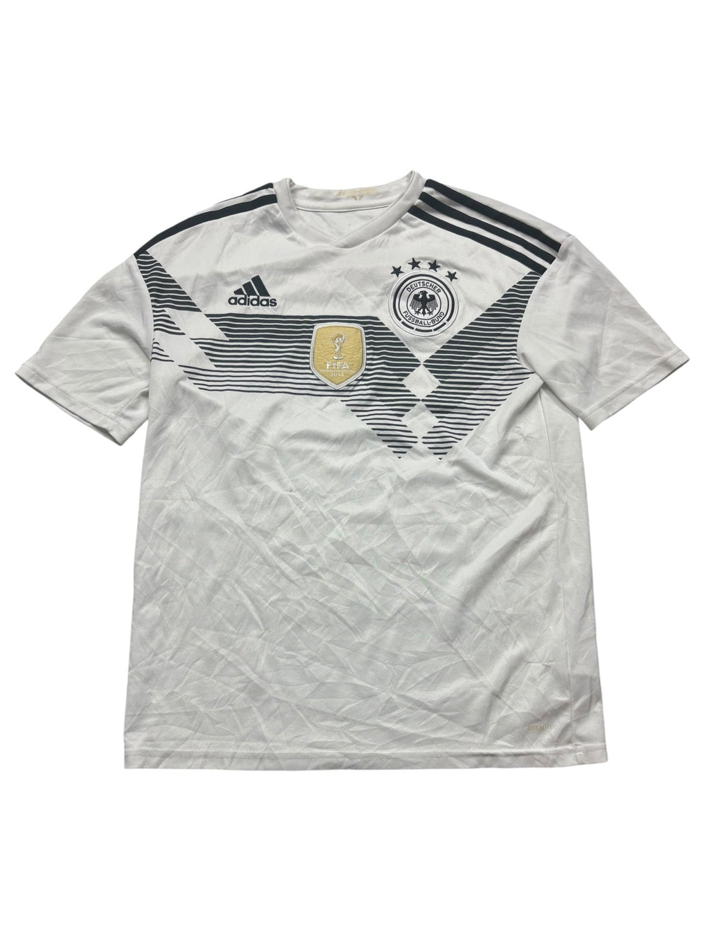 Adidas DFB 4-Sterne Vintage Trikot in Weiß Frontansicht mit Wappen und schwarzer Brustgrafik