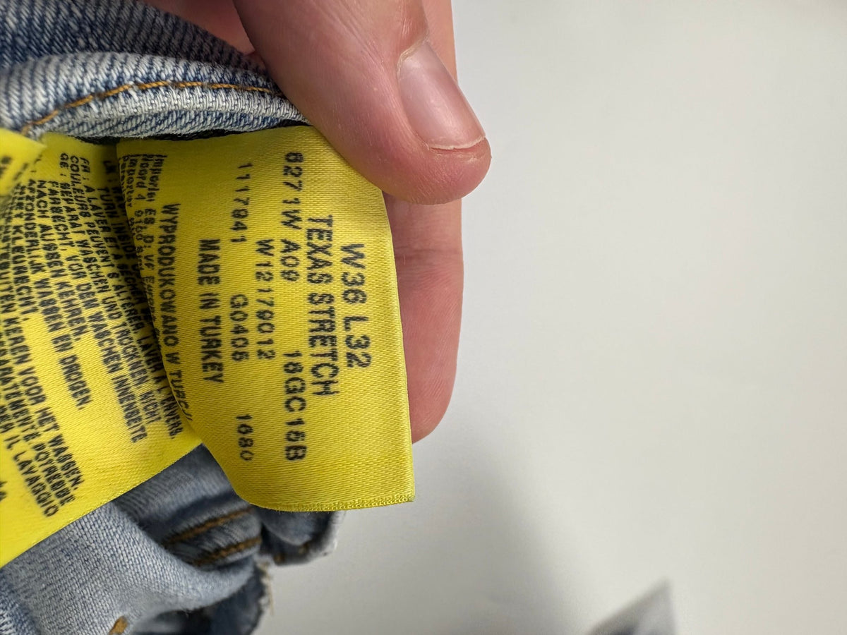 Wrangler W - Naht Vintage Jeans – Hellblau (W36/L32) - PKeyVintage